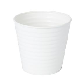 GoodHome White Metal Ribbed Circular Plant pot (Dia) 14.7cm, (H)13.5cm, 900ml