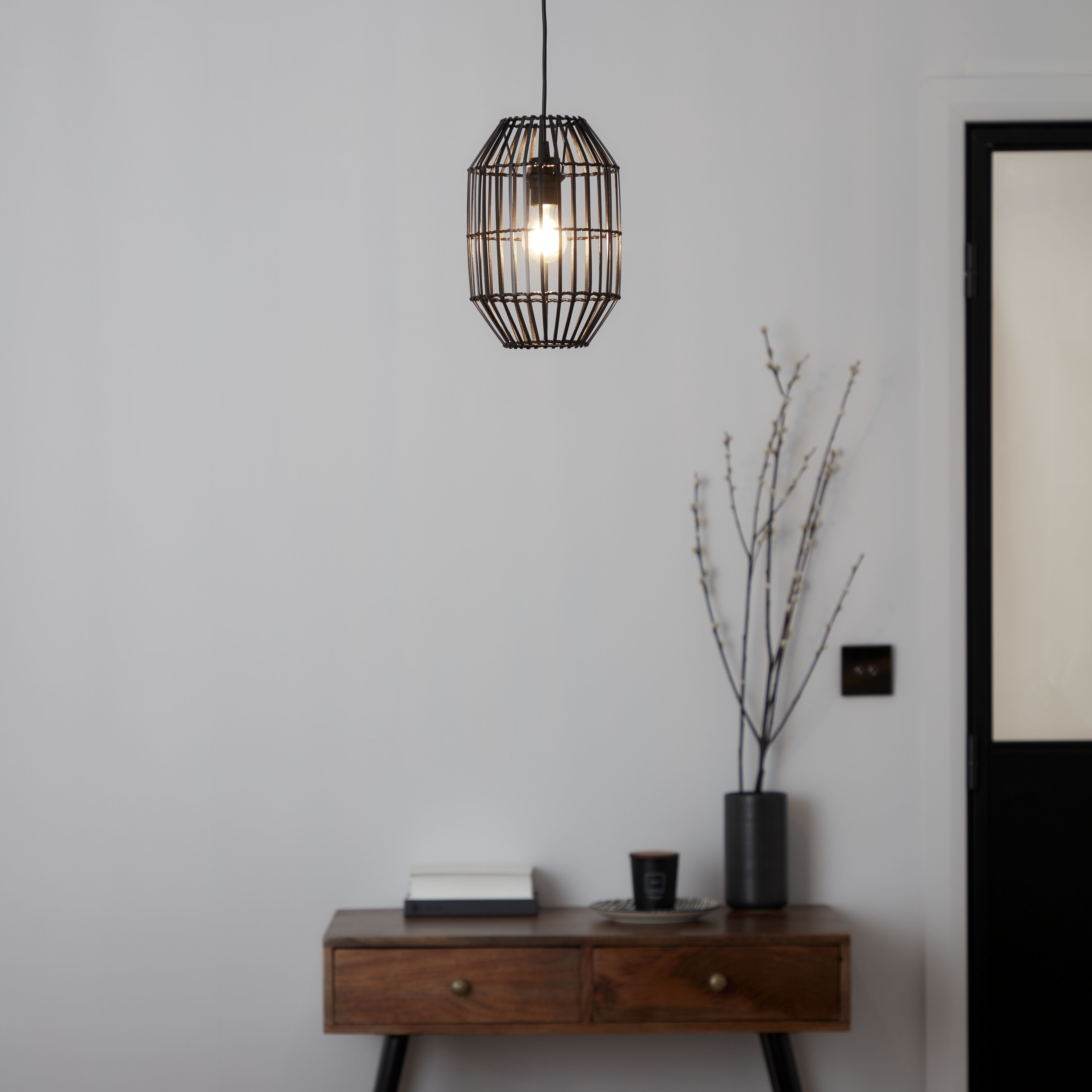 Black pendant light deals b&q