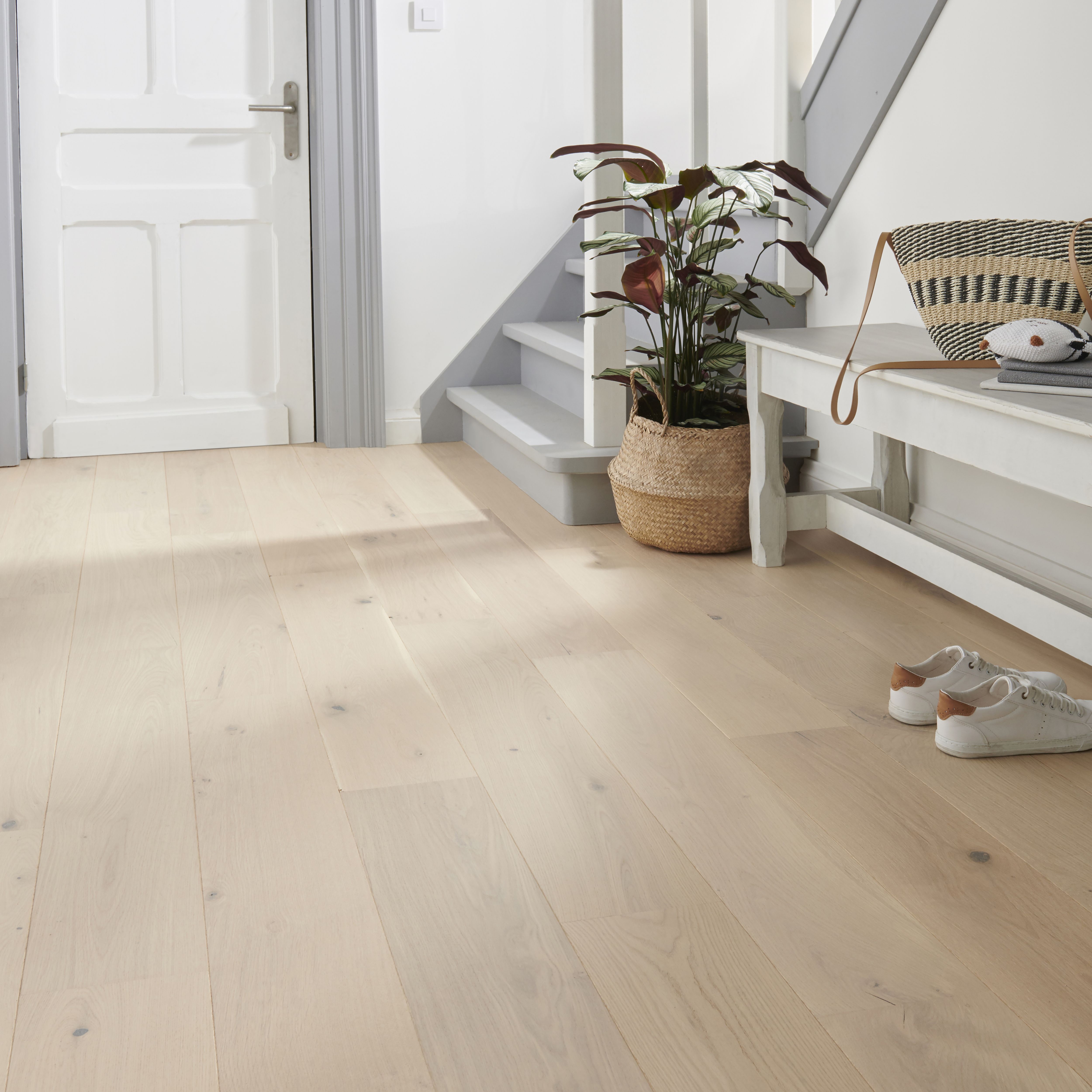 Goodsir Oak Real wood top layer Flooring Sample, (W)180mm