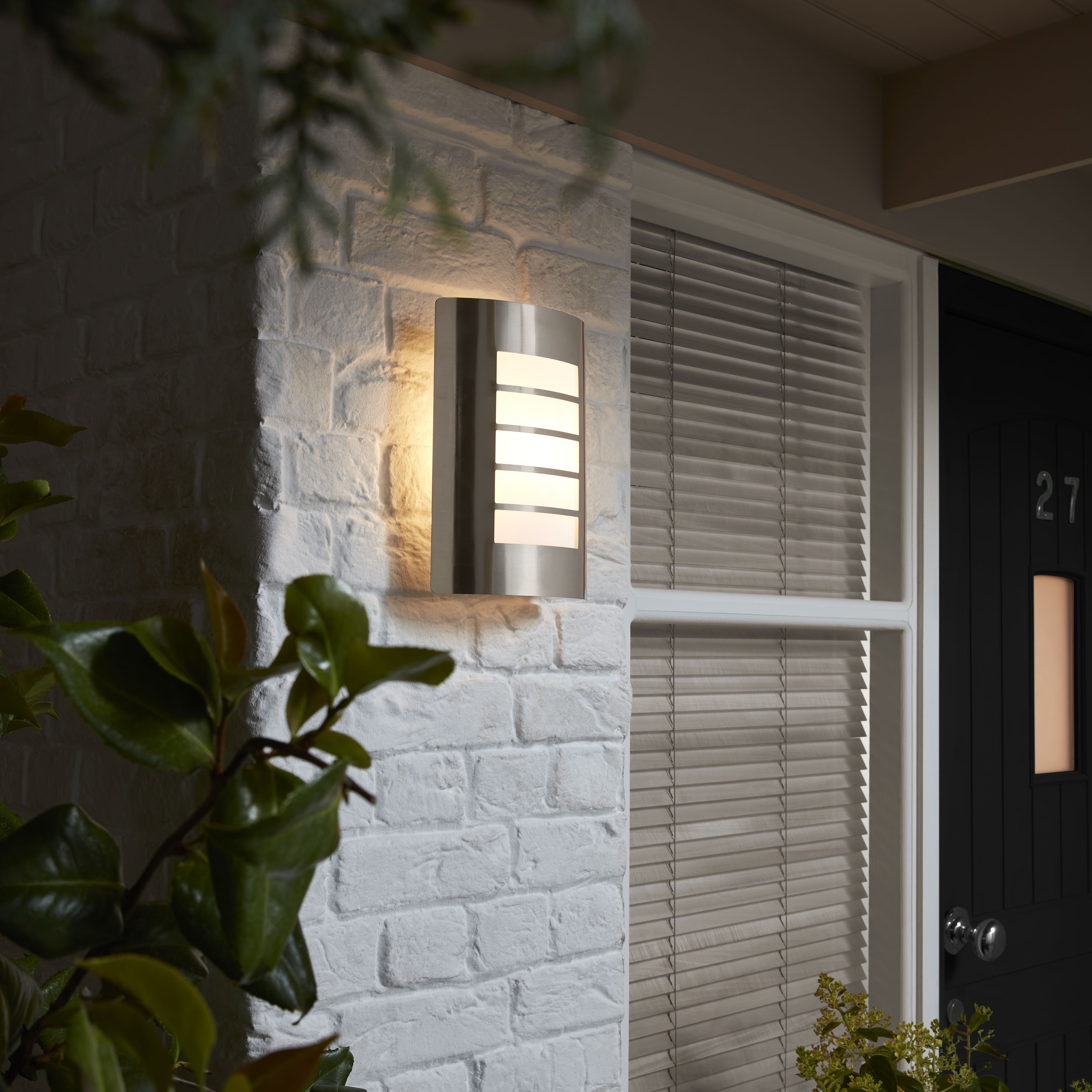 Grandy Fixed Stainless Steel Mains-powered Outdoor Half wall light ...