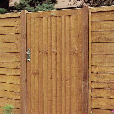 Grange Gates Timber Side entry gate, (H)1.8m (W)0.9m