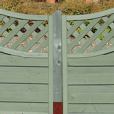 Grange Green Square Wooden Fence post (H)2.4m (W)70mm, Pack of 3