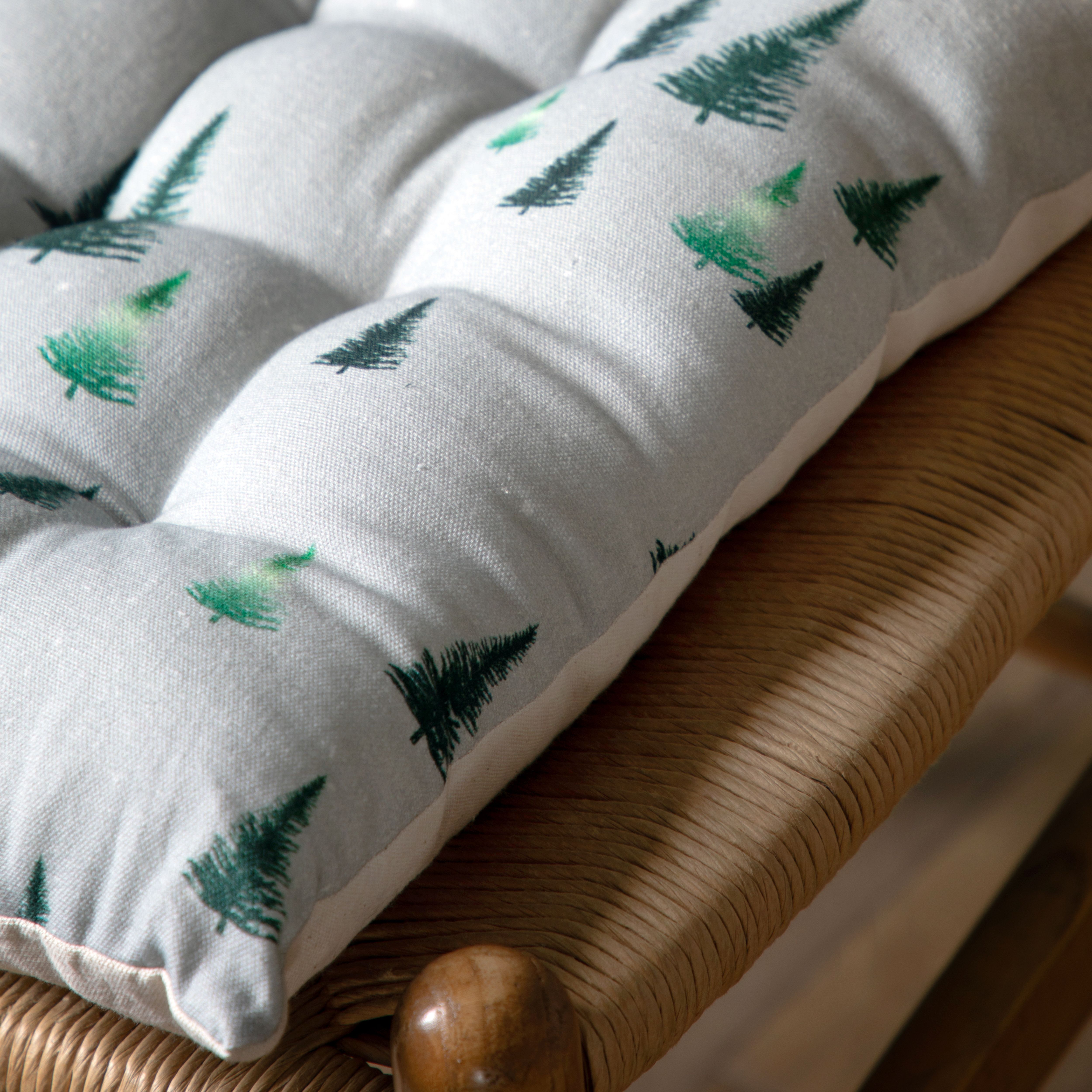 Grey Christmas Fir tree Seat pad (L)40cm x (W)40cm