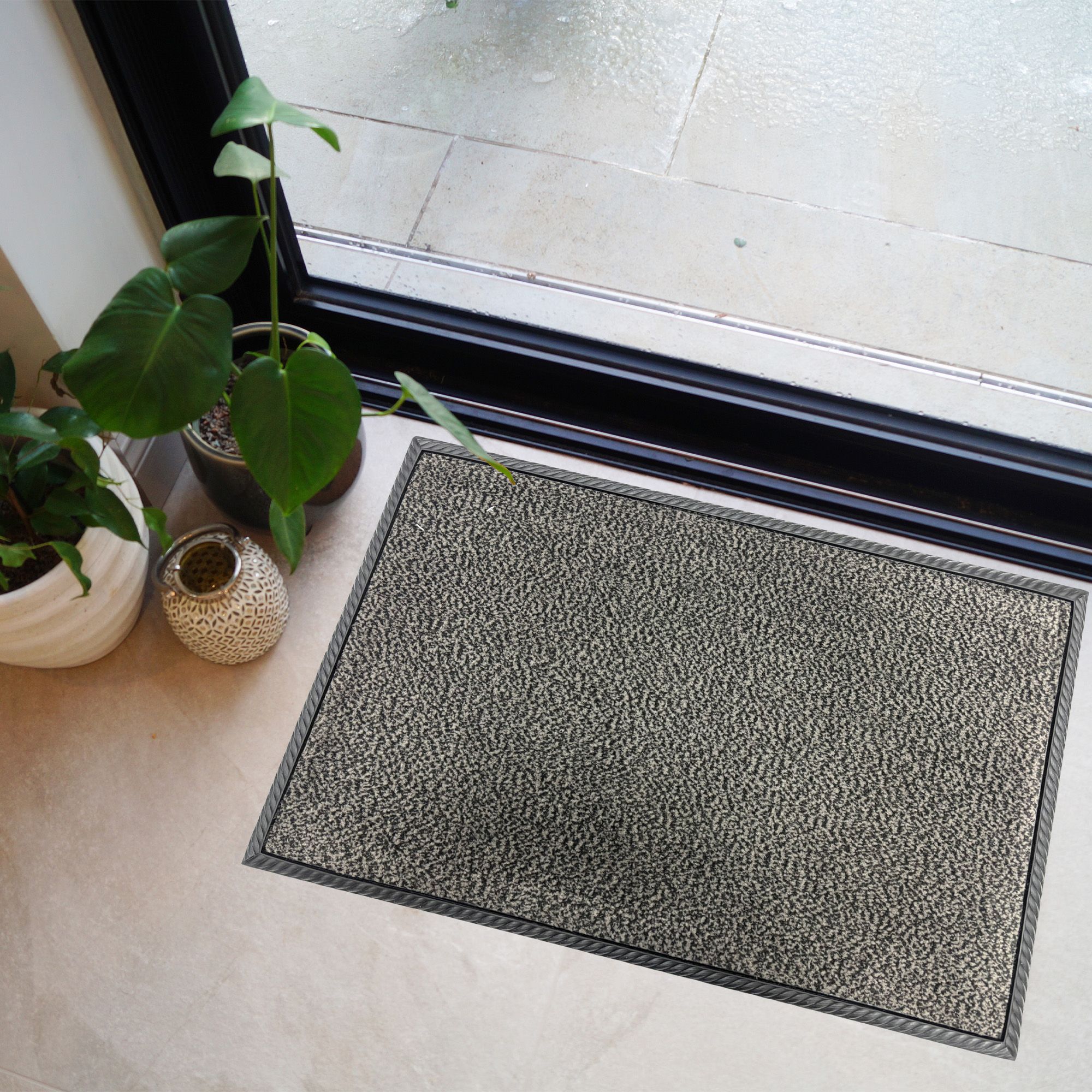 Grey Rectangular Door mat, 40cm x 60cm