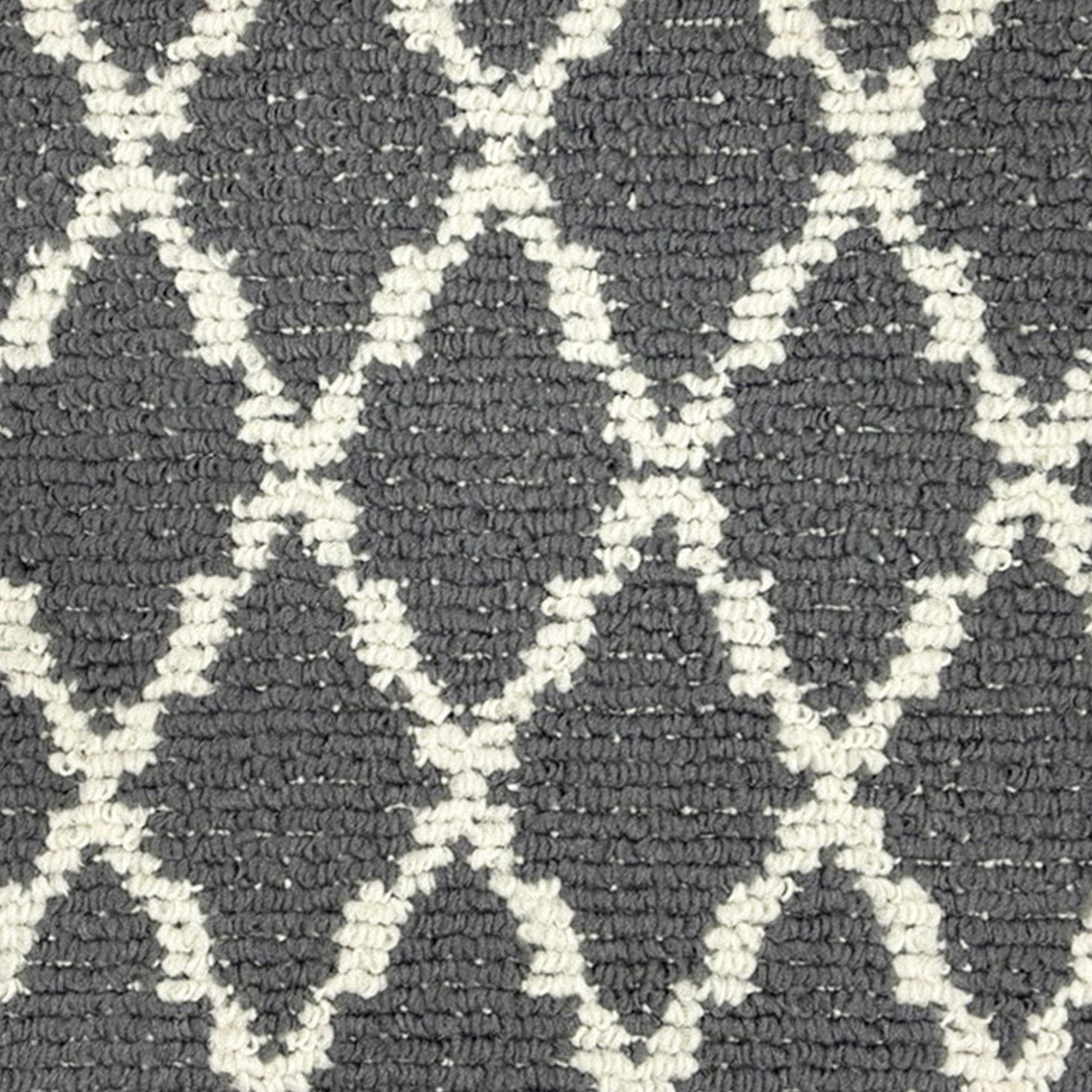 Grey & White Diamond Trellis Rectangular Door mat, 85cm x 57cm