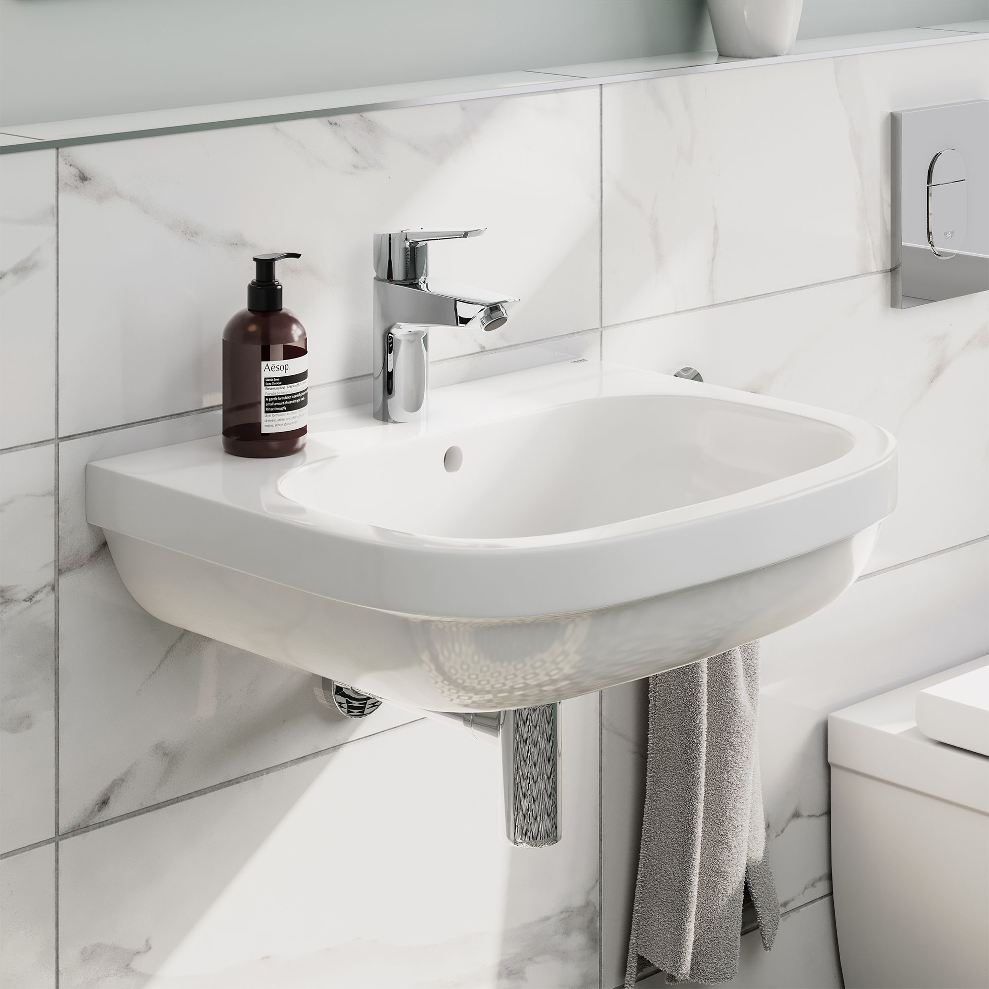 Grohe Euro Gloss Alpine white Round Wall-mounted Cloakroom Basin (W)55cm