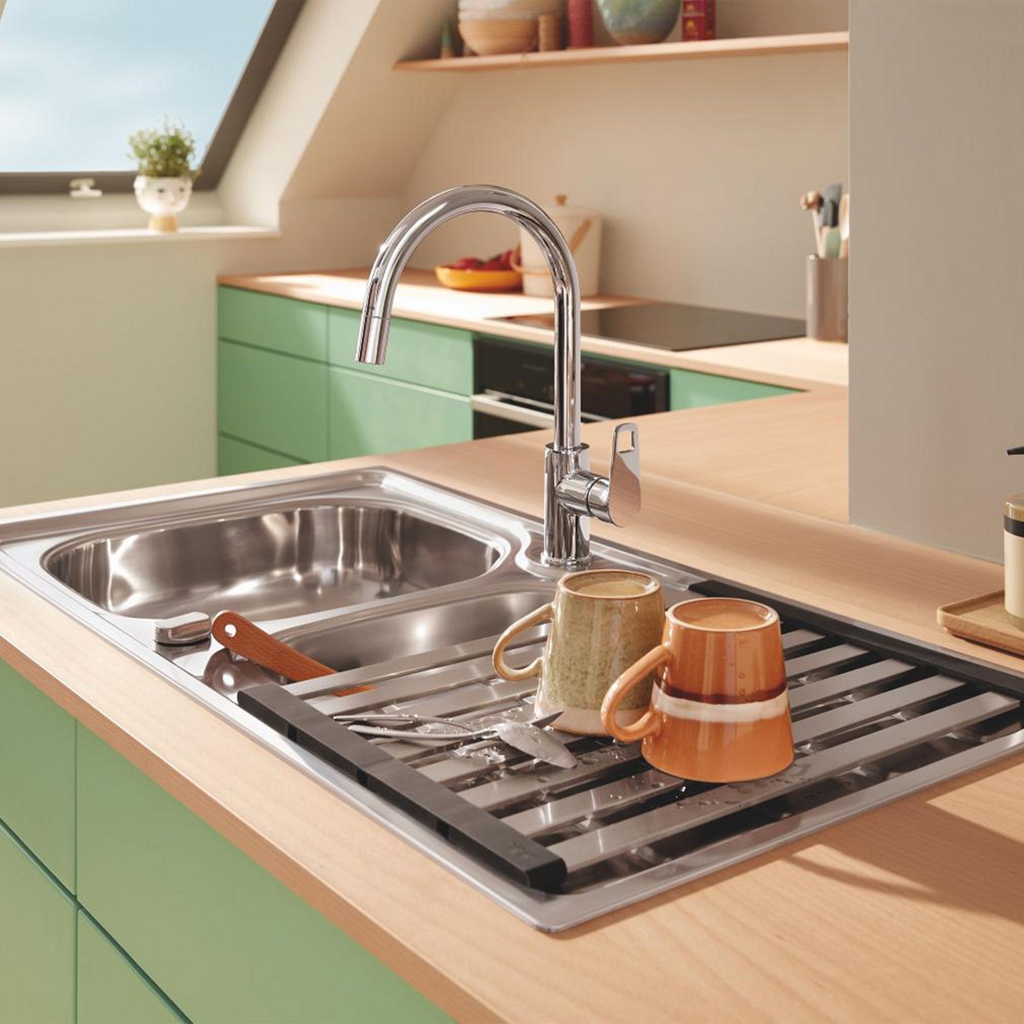 Grohe StartCumbria Gloss Chrome-plated Kitchen Side lever Tap