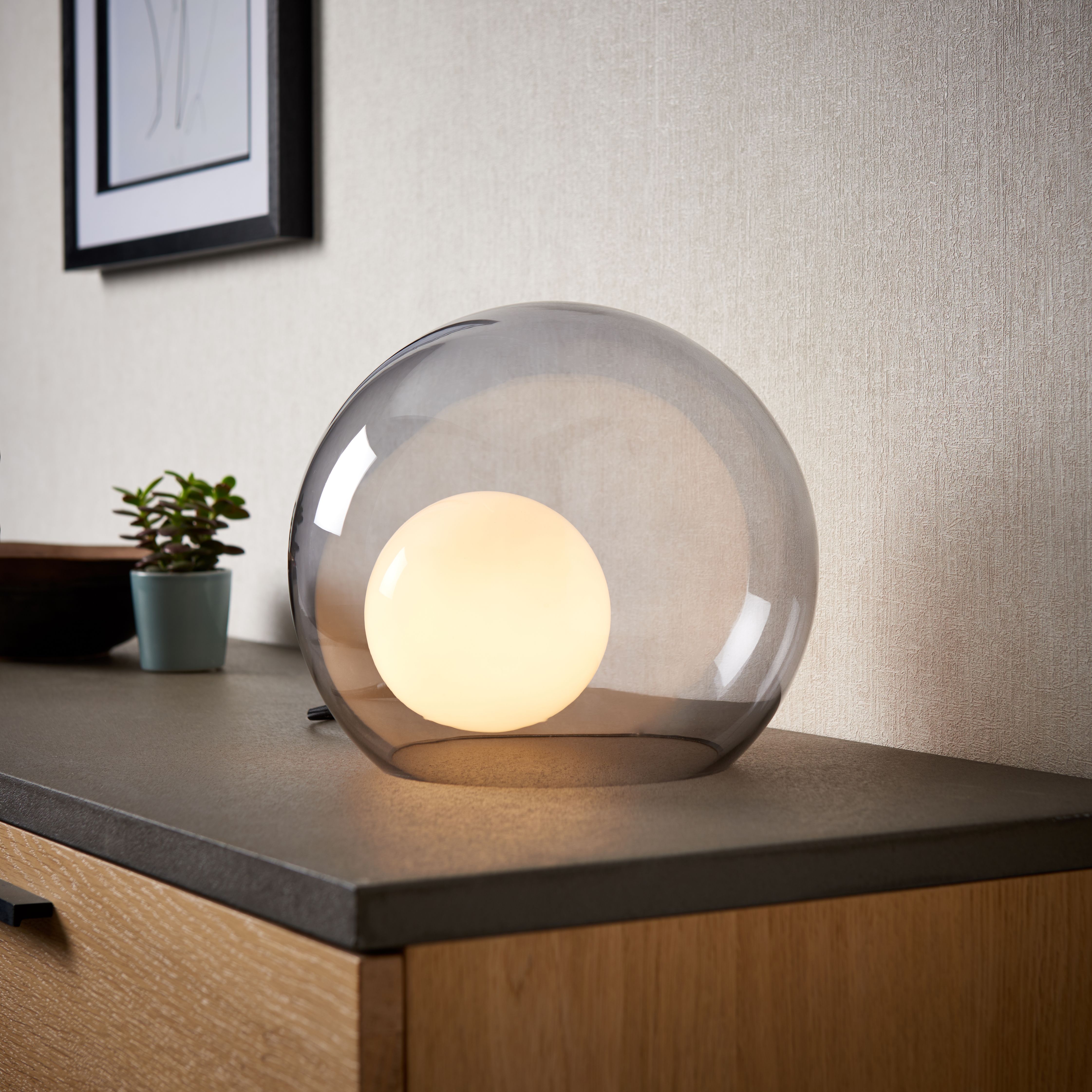 Round white hot sale lamp