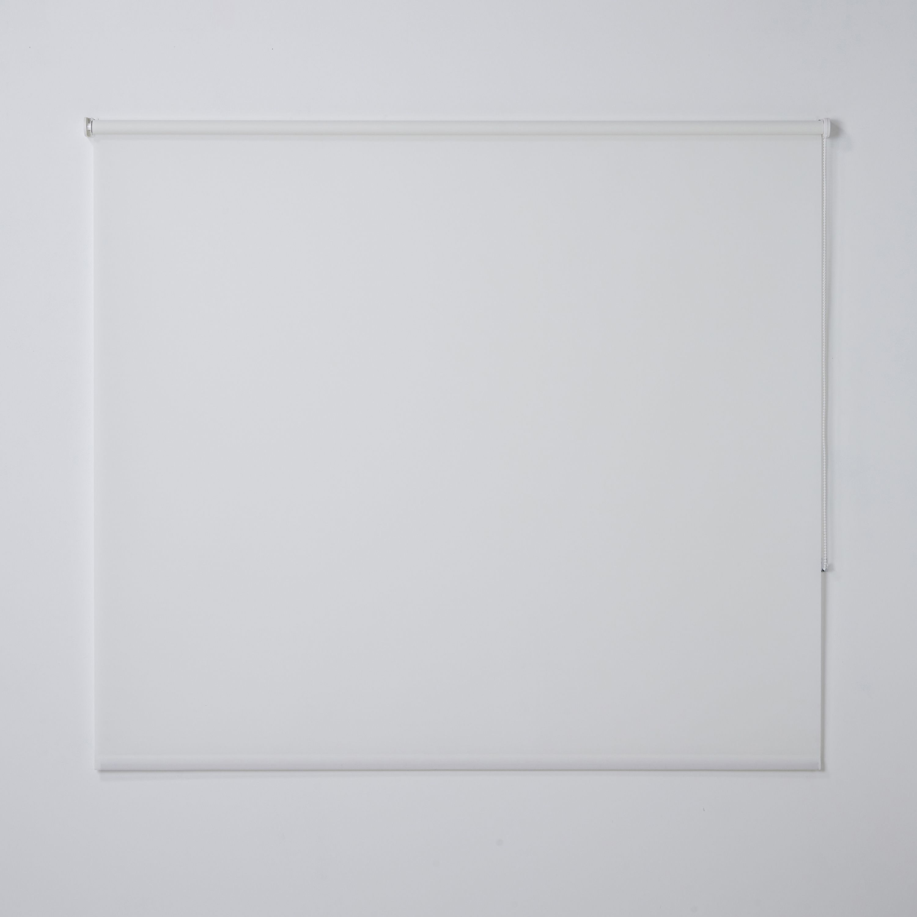 Halo Corded White Plain Daylight Roller Blind (W)160cm (L)180cm