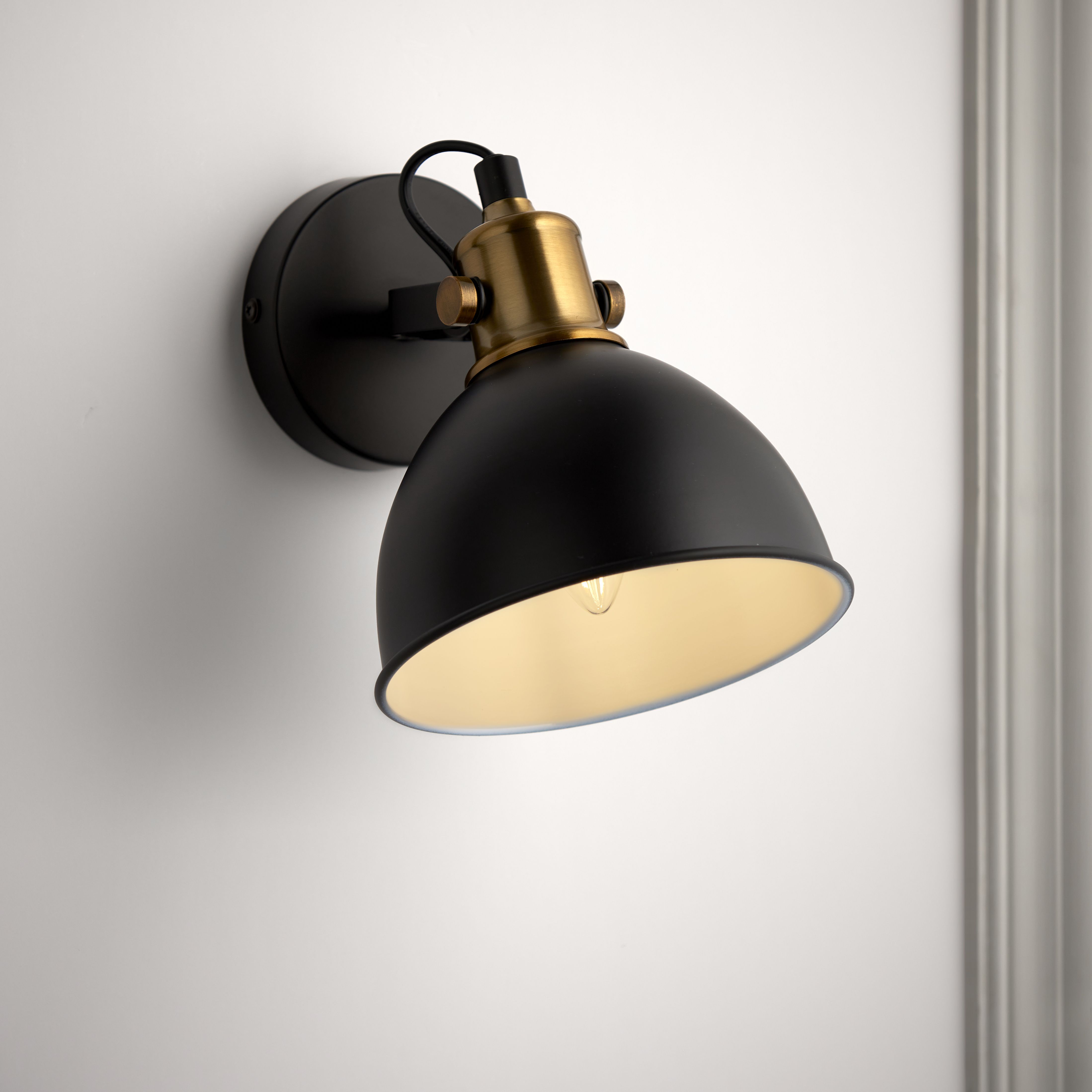 Led wall lights b&q sales