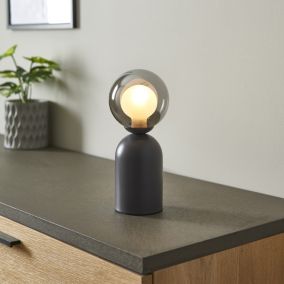 Harbour Studio Cole Black Table lamp