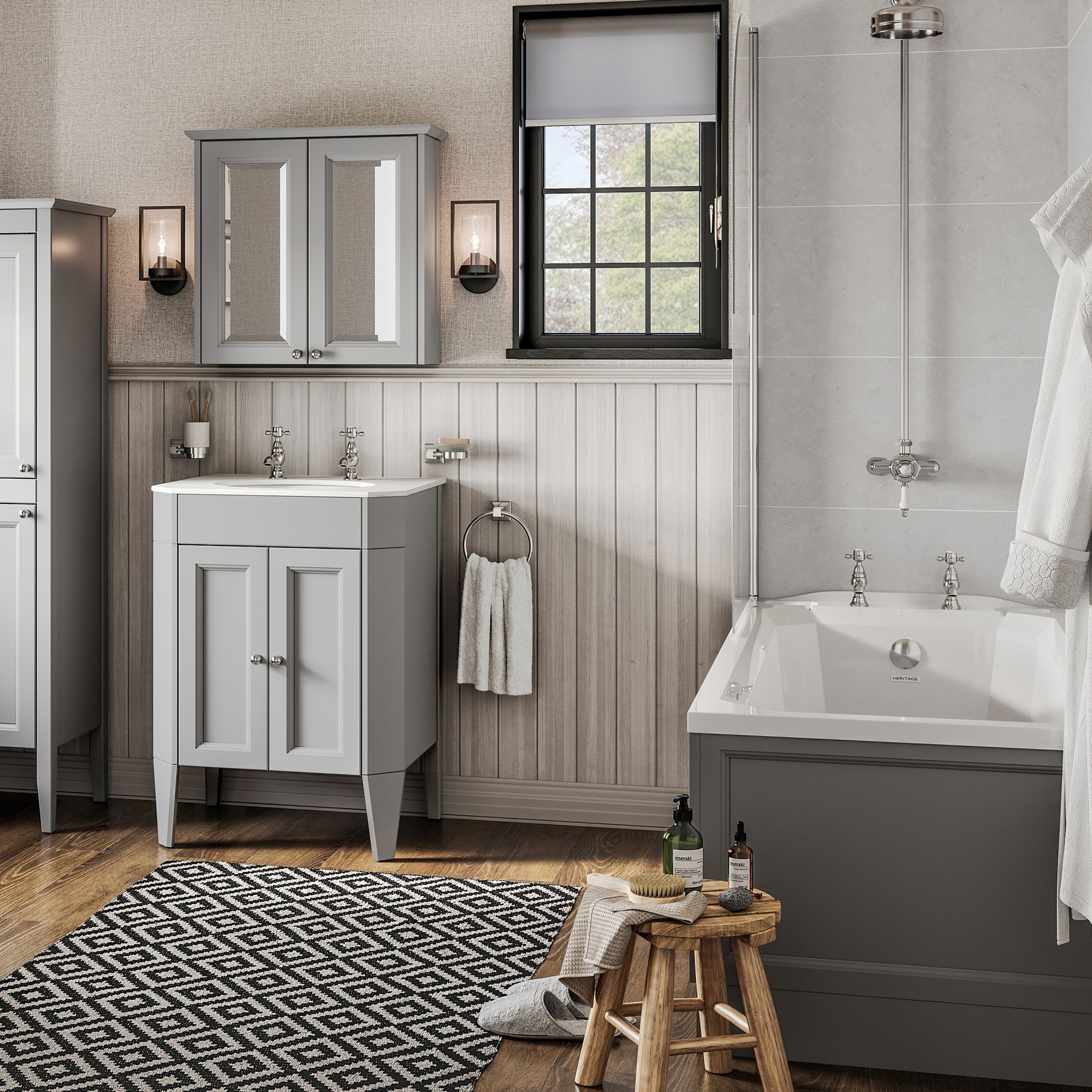 Wye Pillar Bath Taps 1 Pair - 6