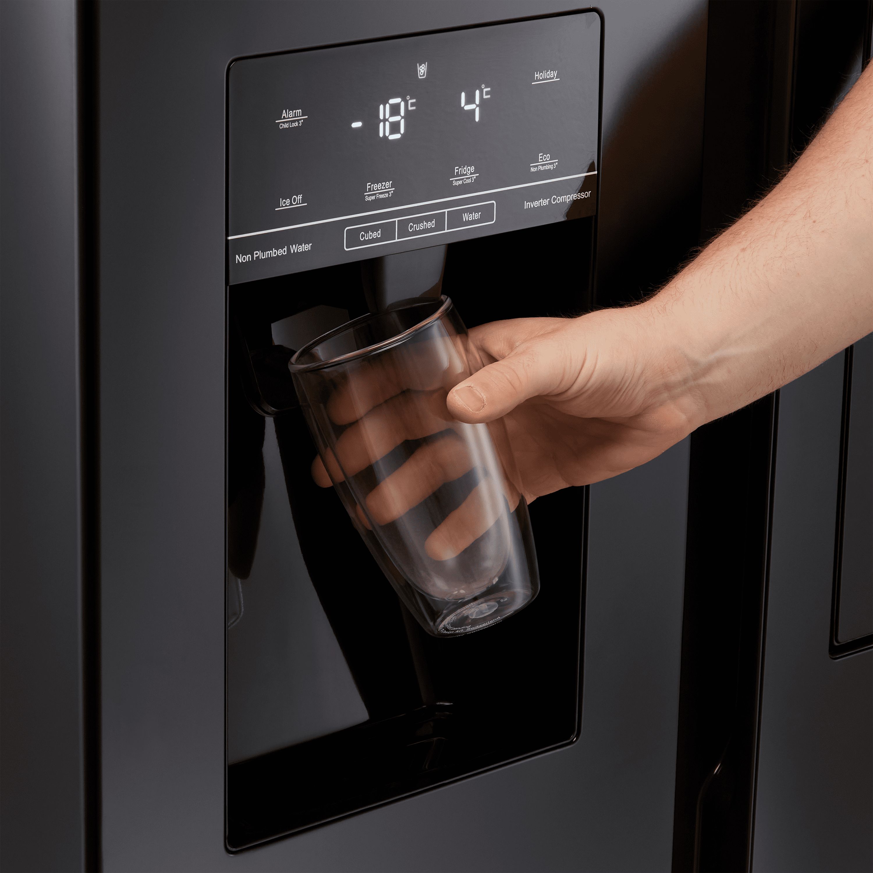 Hisense RS694N4BBF American style Freestanding Frost free Fridge freezer - Black
