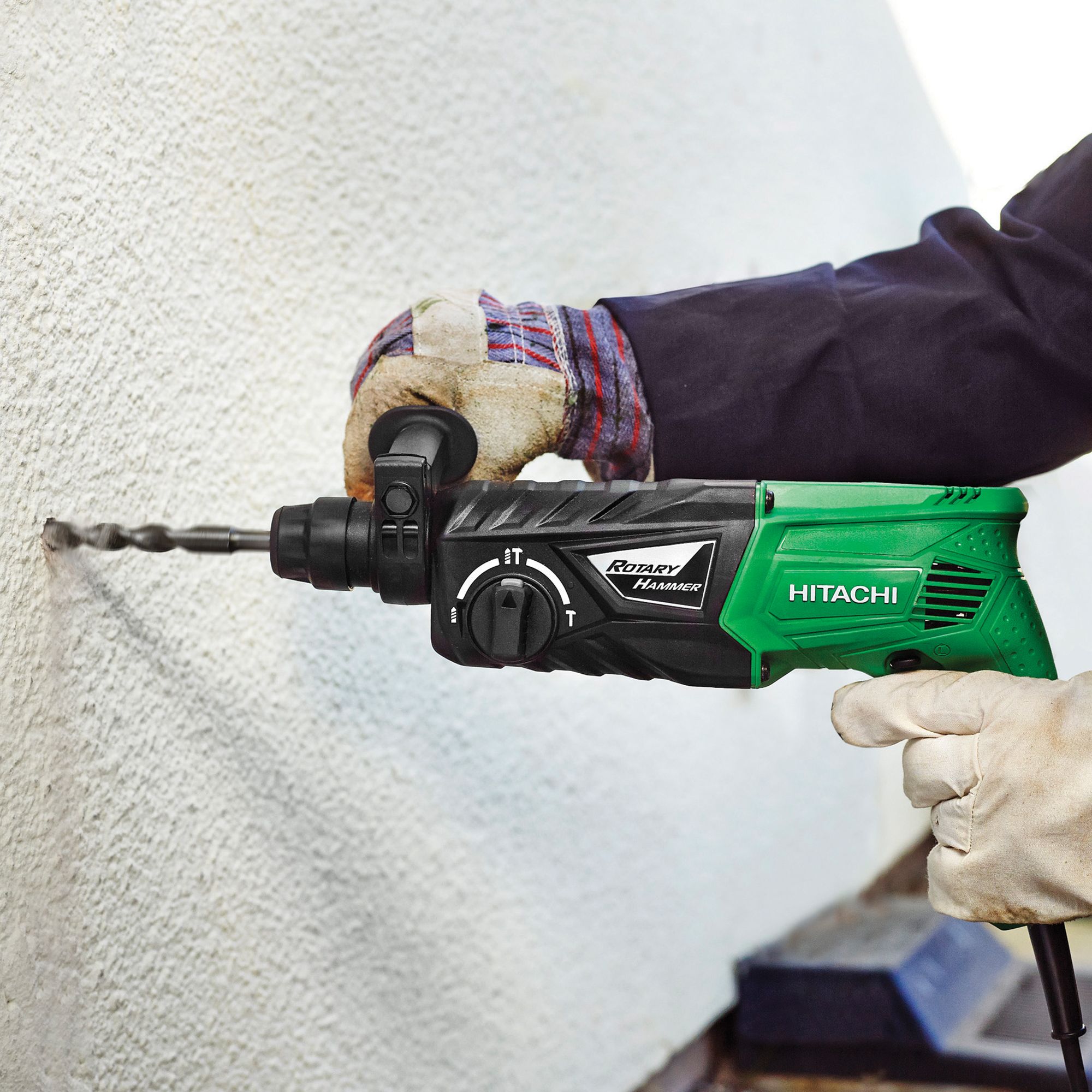 Hitachi 110V 730W Corded SDS drill DH24PX/J2