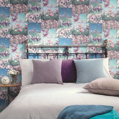 Holden Décor April Blue & pink Floral Wallpaper
