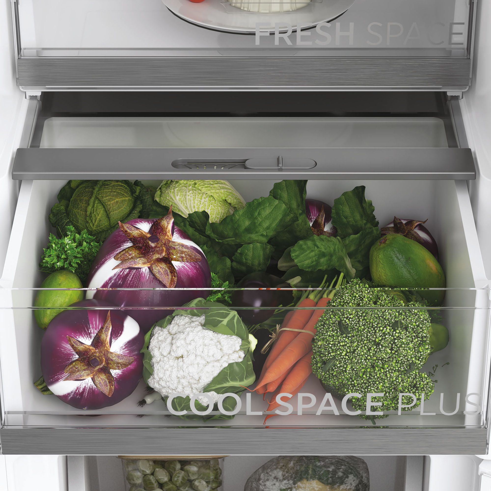 Hoover HFTNF5518EW-1 70:30 Integrated Frost free Fridge freezer - White