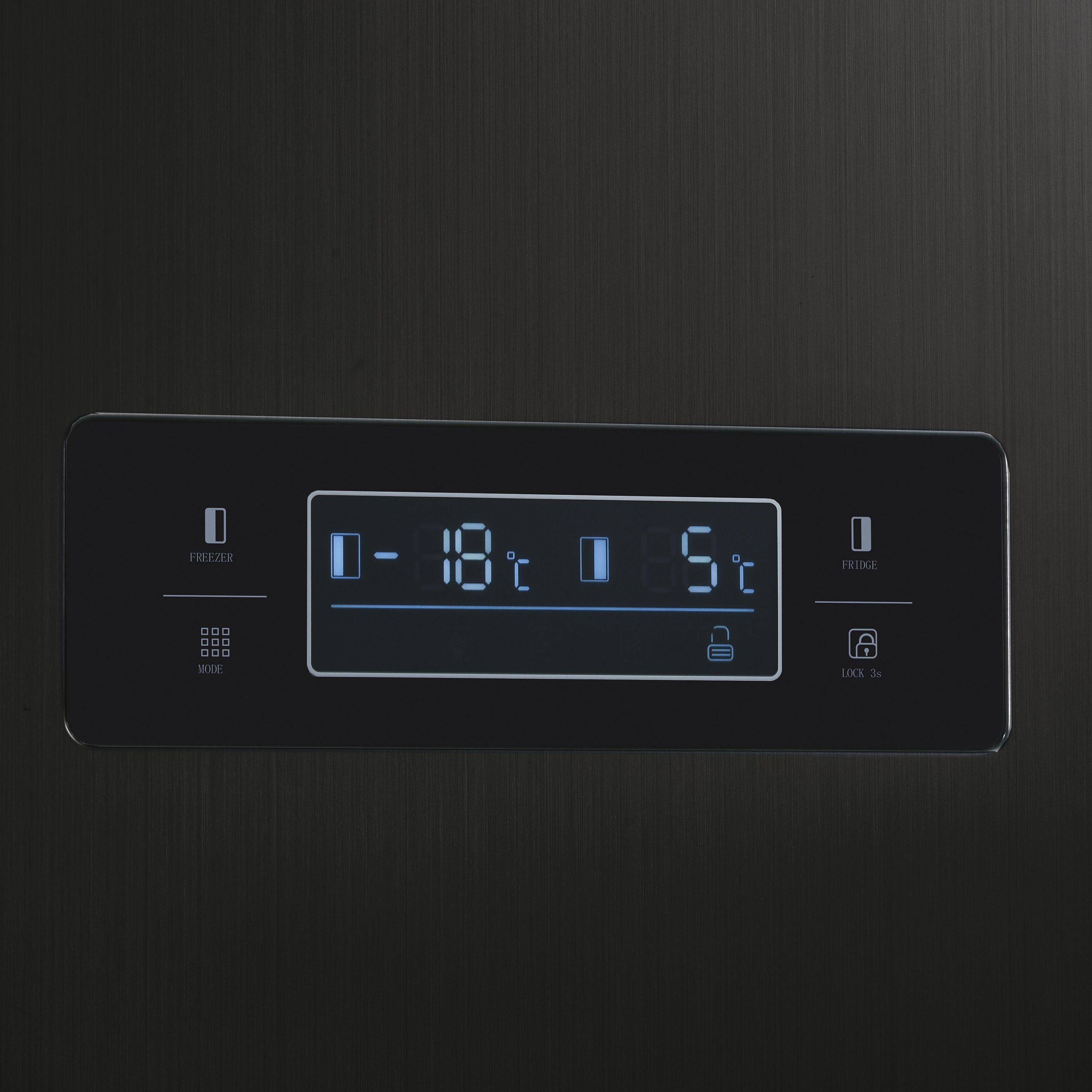 Hoover HHSBSO 6174BWDK 70:30 American style Freestanding Frost free Fridge freezer - Black
