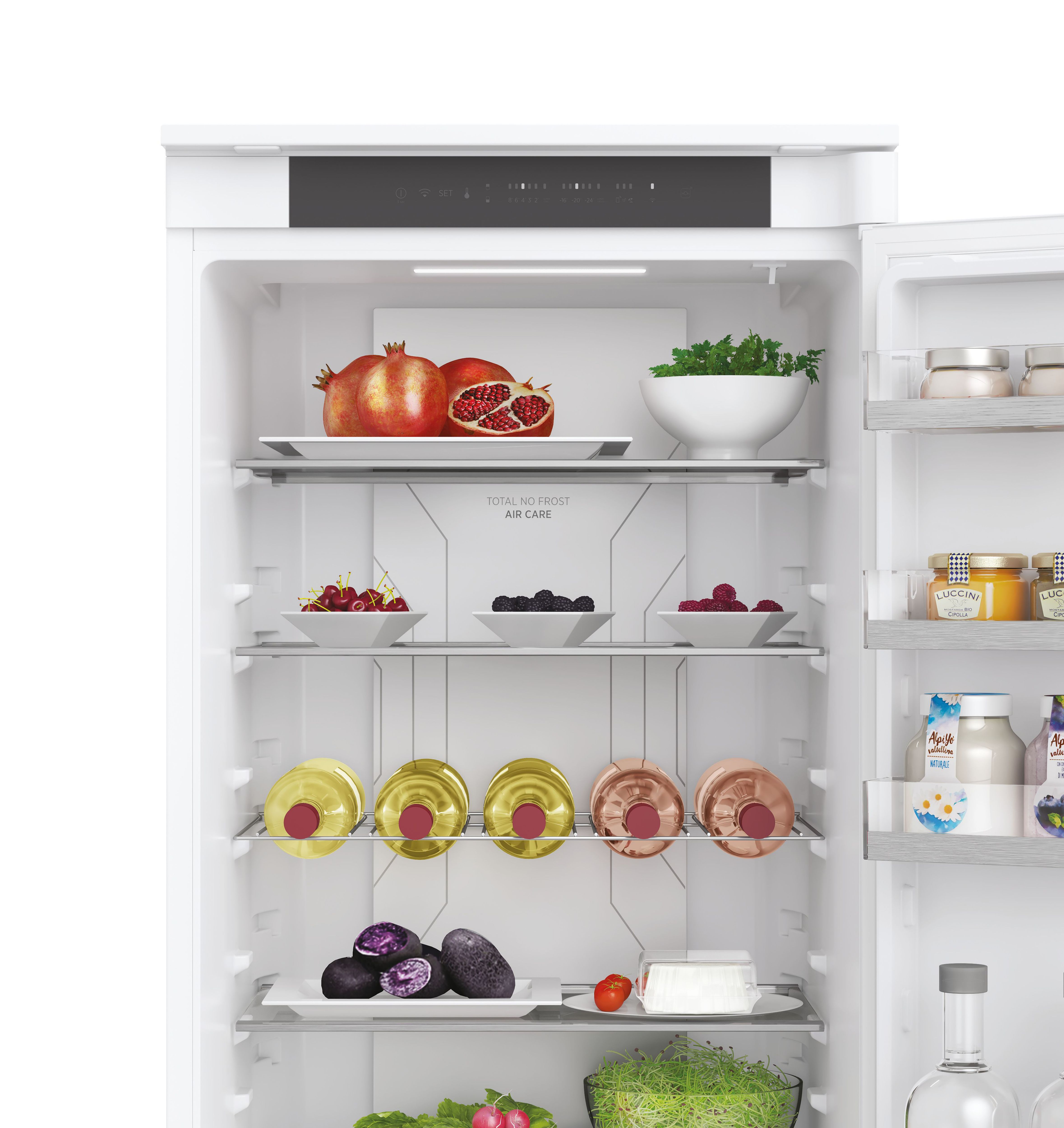Hoover HOBT5519EWK 70:30 Traditional Built-in Automatic defrost Fridge freezer - White