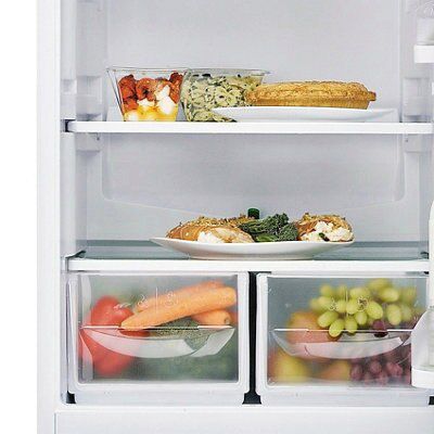 Hotpoint FFAA52P.1 Freestanding Fridge freezer - White