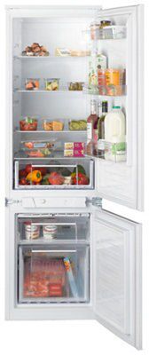 Hotpoint HM31AAEF American style Integrated Fridge freezer - White