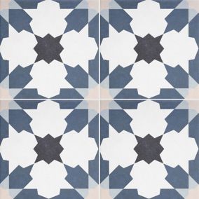 House of Mosaics Bouquet Blue & white Matt Patterned Porcelain Wall & floor Tile Sample