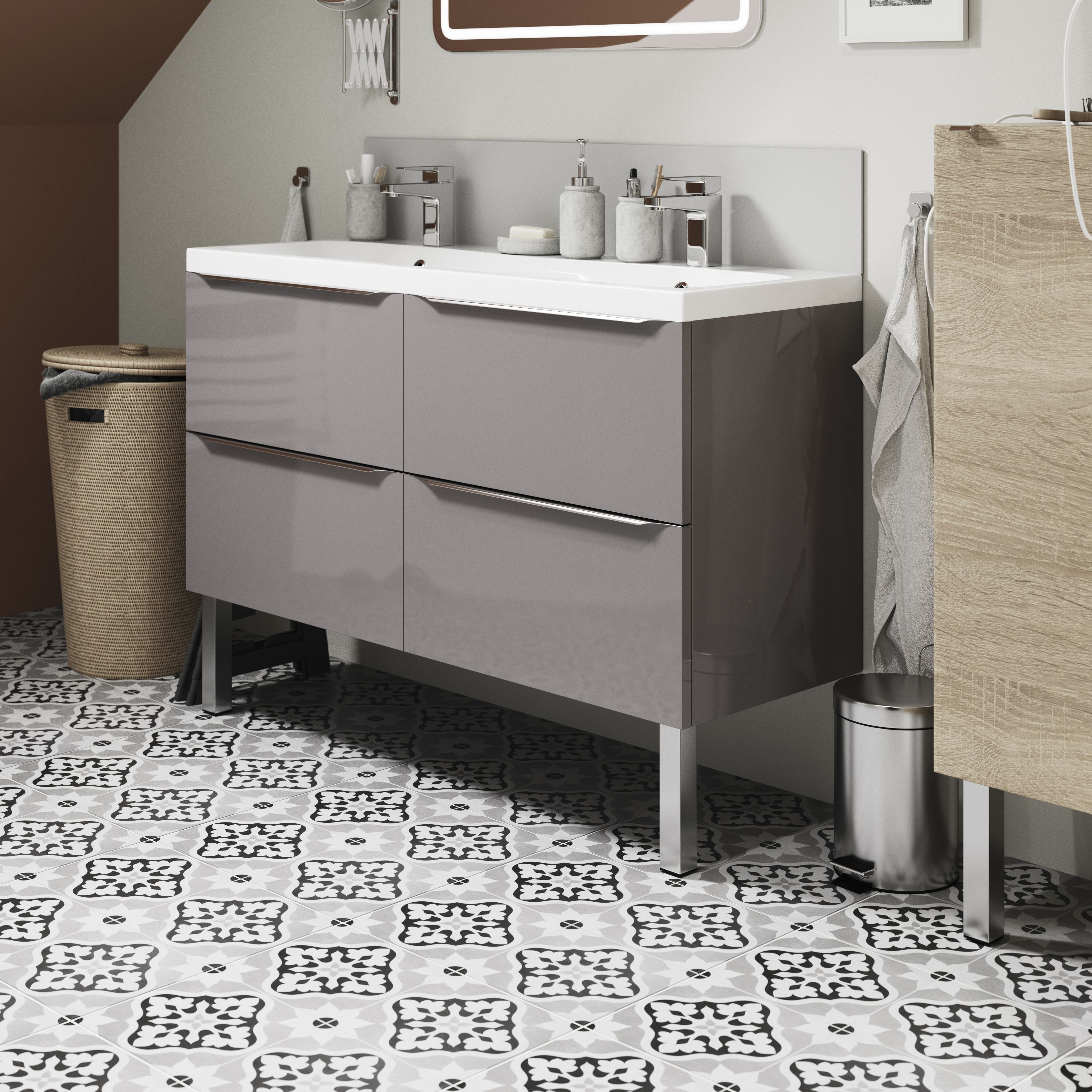House of Mosaics Dagenham Grey & white Matt Patterned Porcelain Wall & floor Tile Sample - 4
