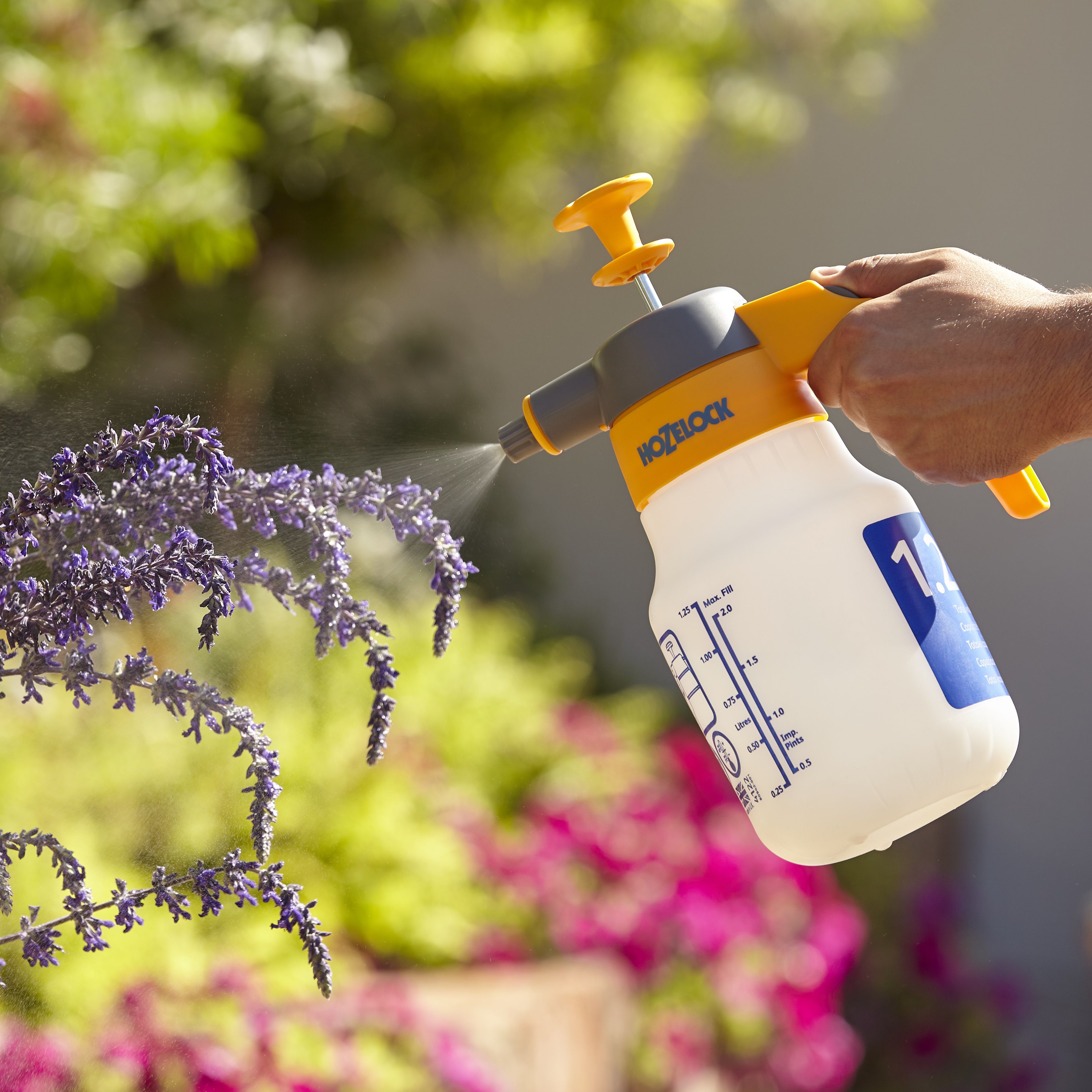 Hozelock Hand Pump sprayer 1.25L - Adjustable nozzle/Wide opening
