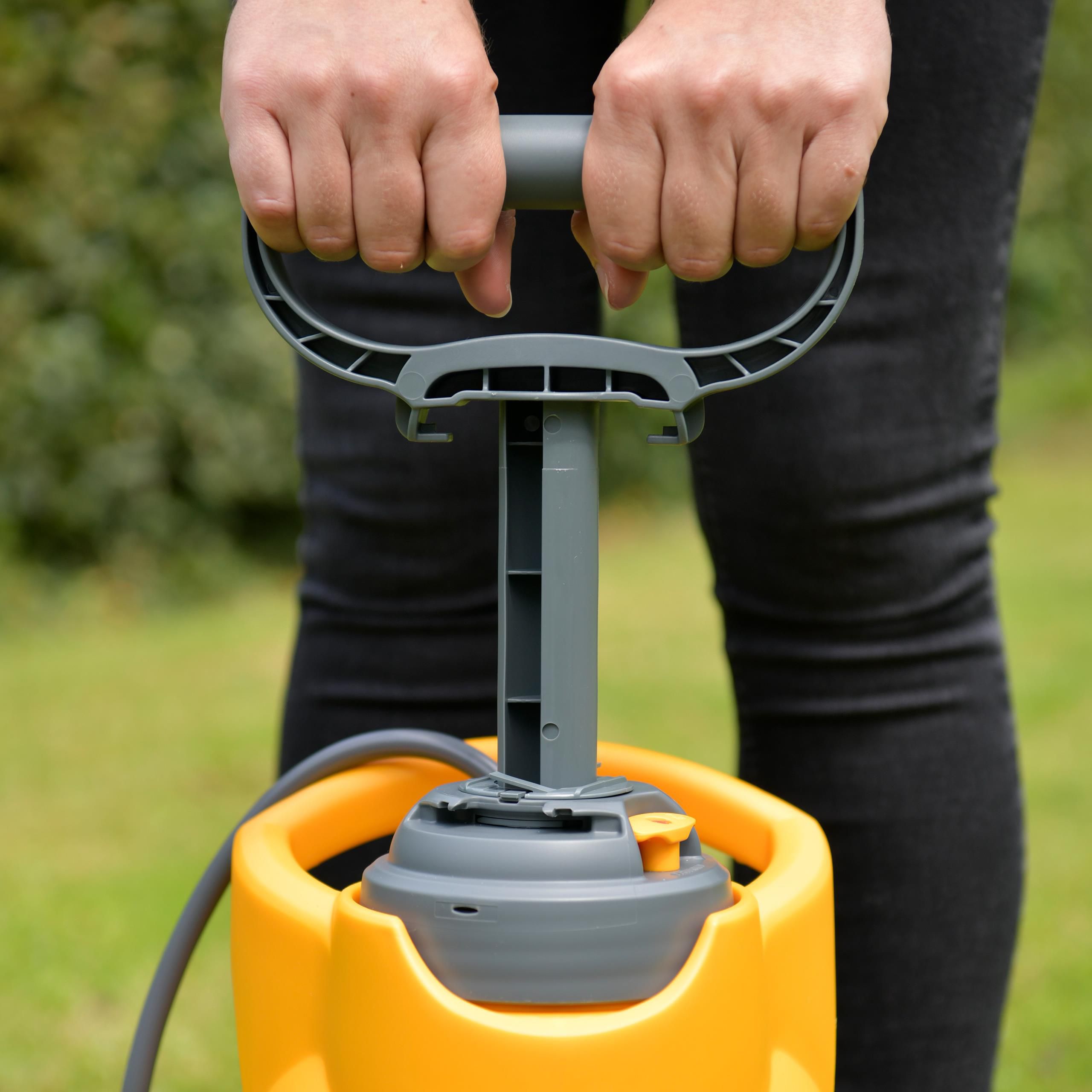 Hozelock Pulsar Plus Hand Pump sprayer 7L - Maximum comfort