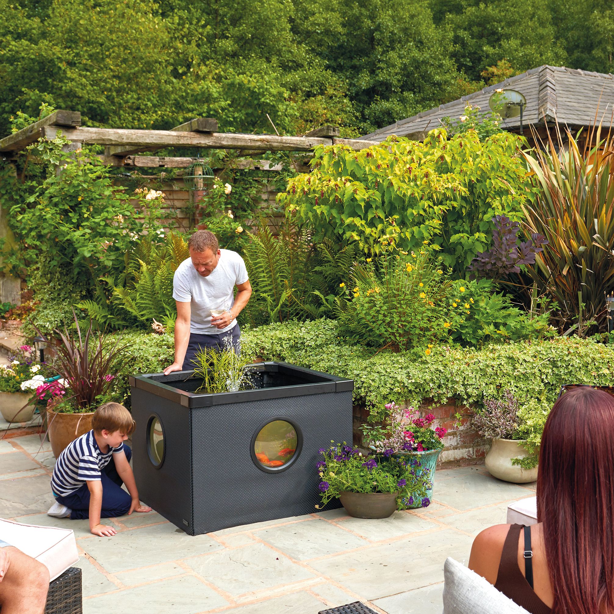 Hozelock Raised Water feature (H)70cm