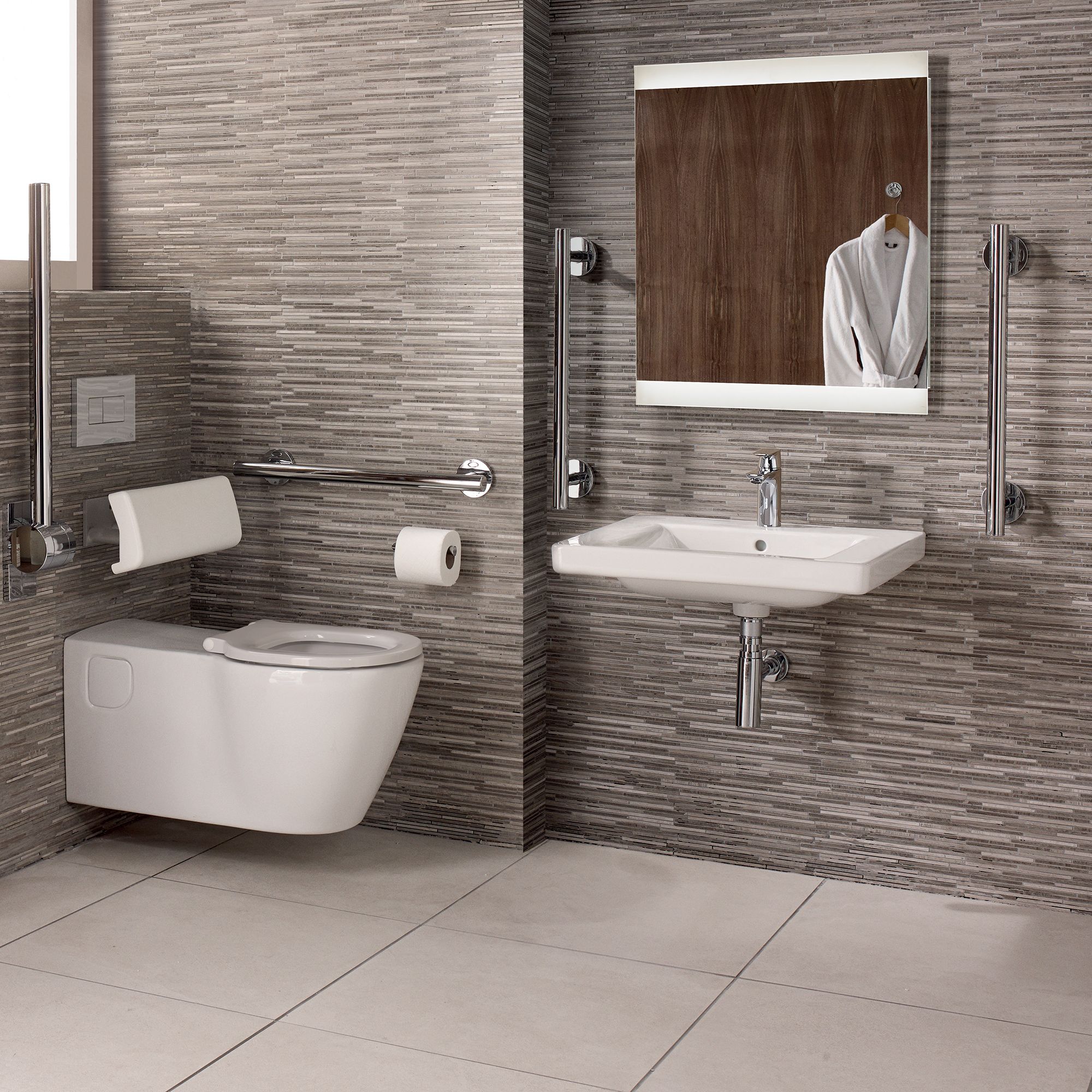 Ideal Standard Concept Freedom Hinged Chrome effect Straight Support Grab rail (L)800mm - 5