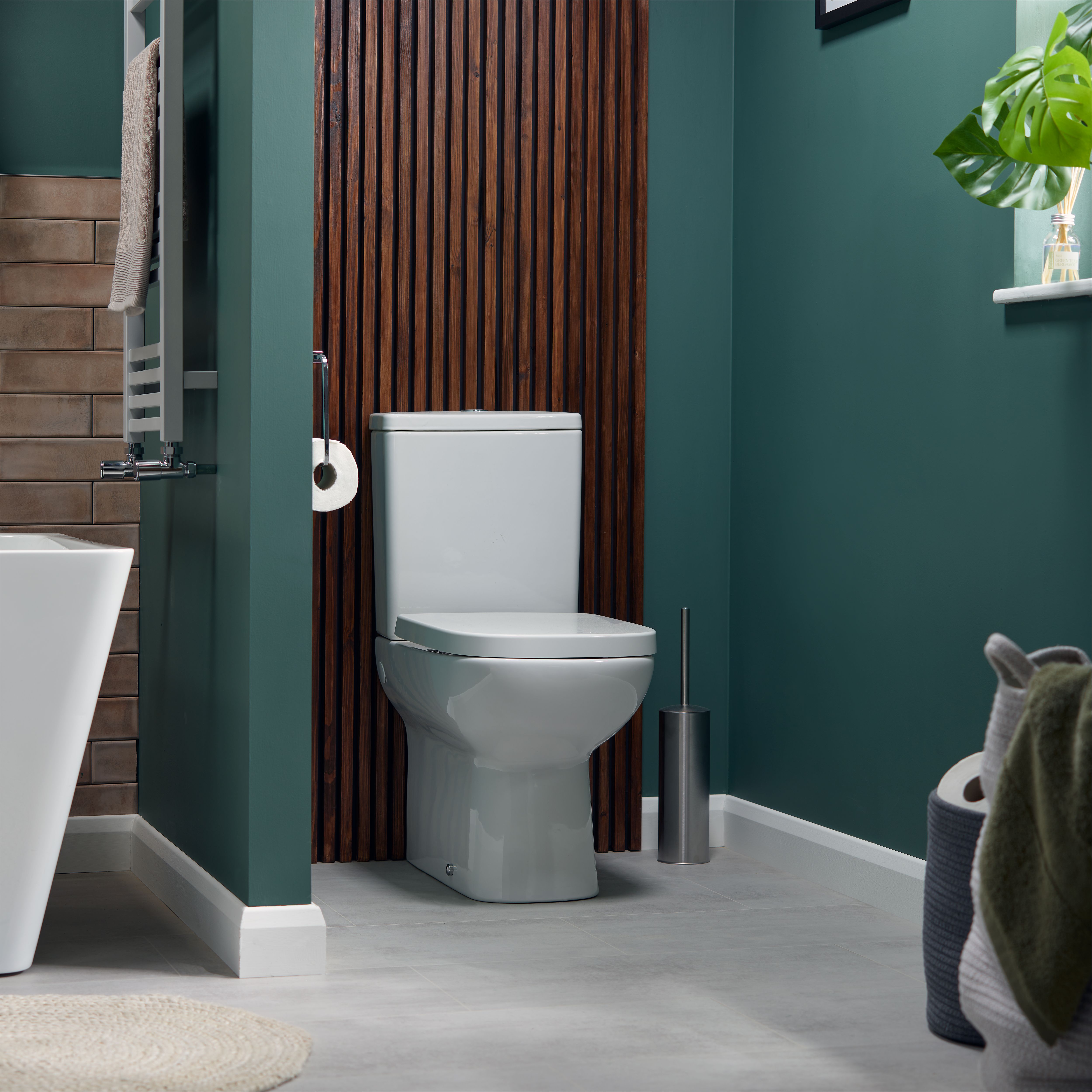 Ideal Standard i.life A White Rimless Square Close-coupled Toilet set with Soft close seat