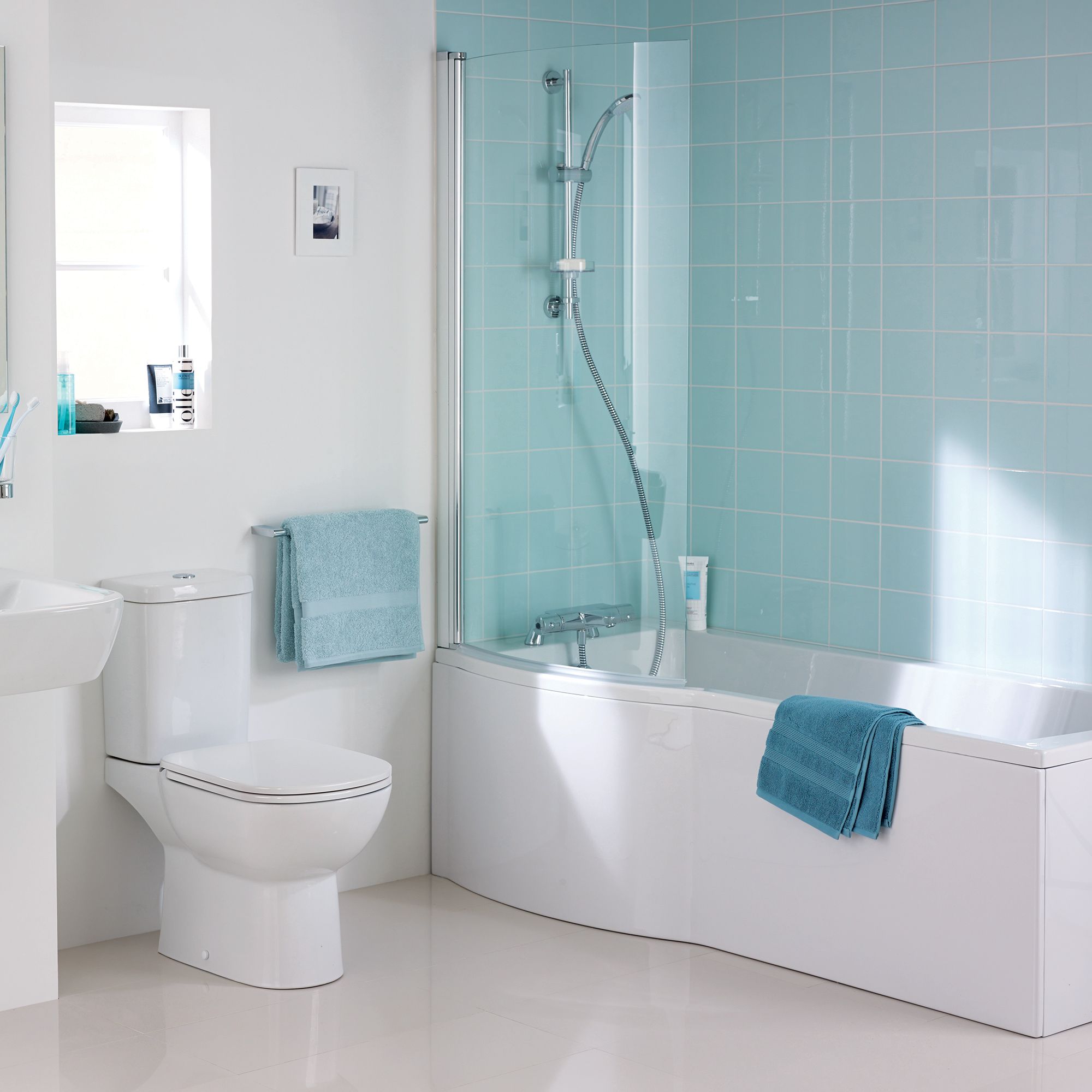 Ideal Standard Tempo Curved Bright Silver effect frame Bath screen (W) 820mm (H) 1400mm