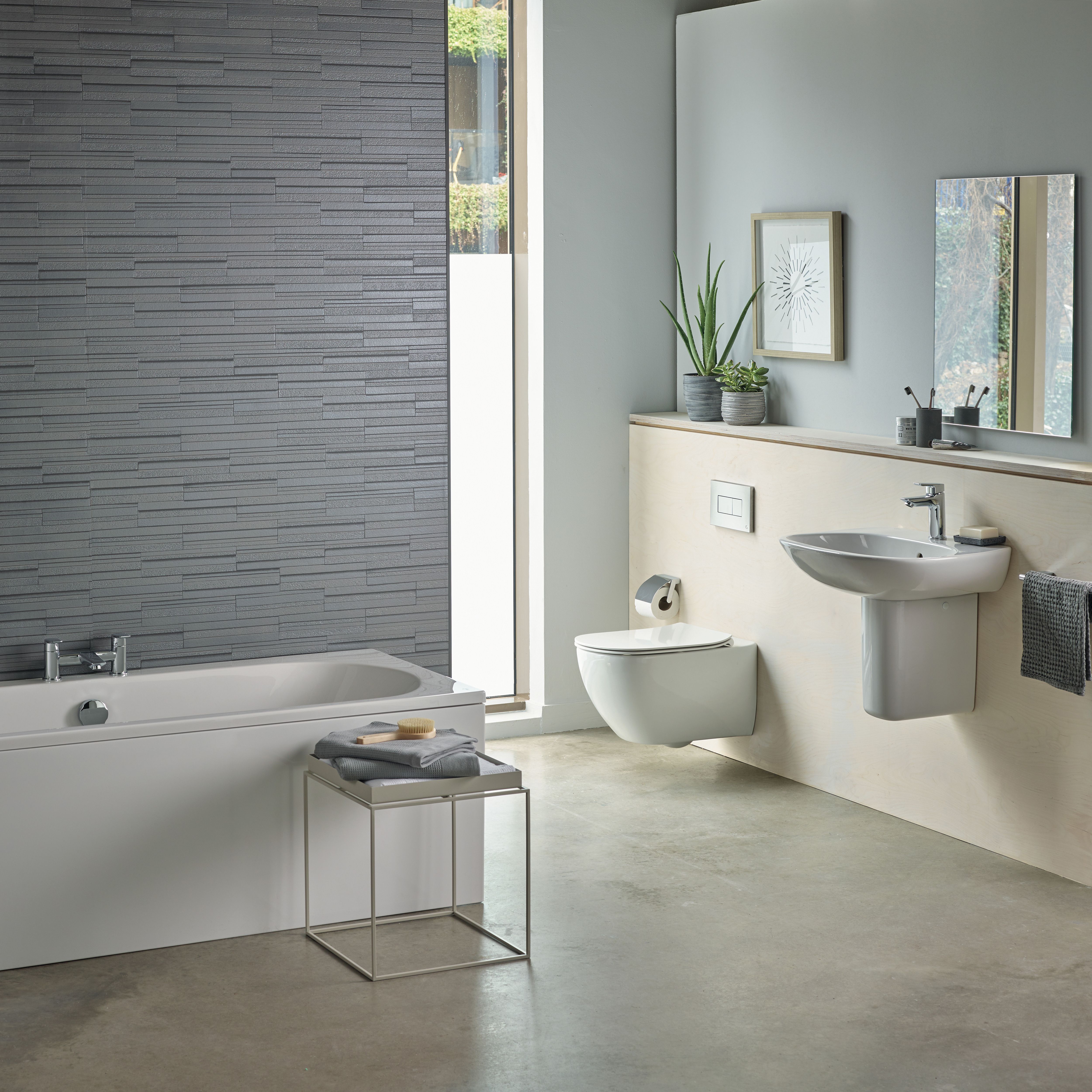 Ideal Standard Tesi White Rimless Slim Wall hung Toilet with Soft close seat