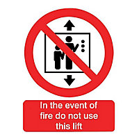 In the event of a fire PVC Safety sign, (H)200mm (W)150mm