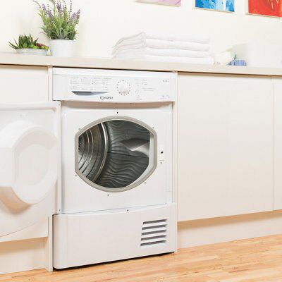 Indesit IDCL85BH Freestanding Condenser Tumble dryer - White
