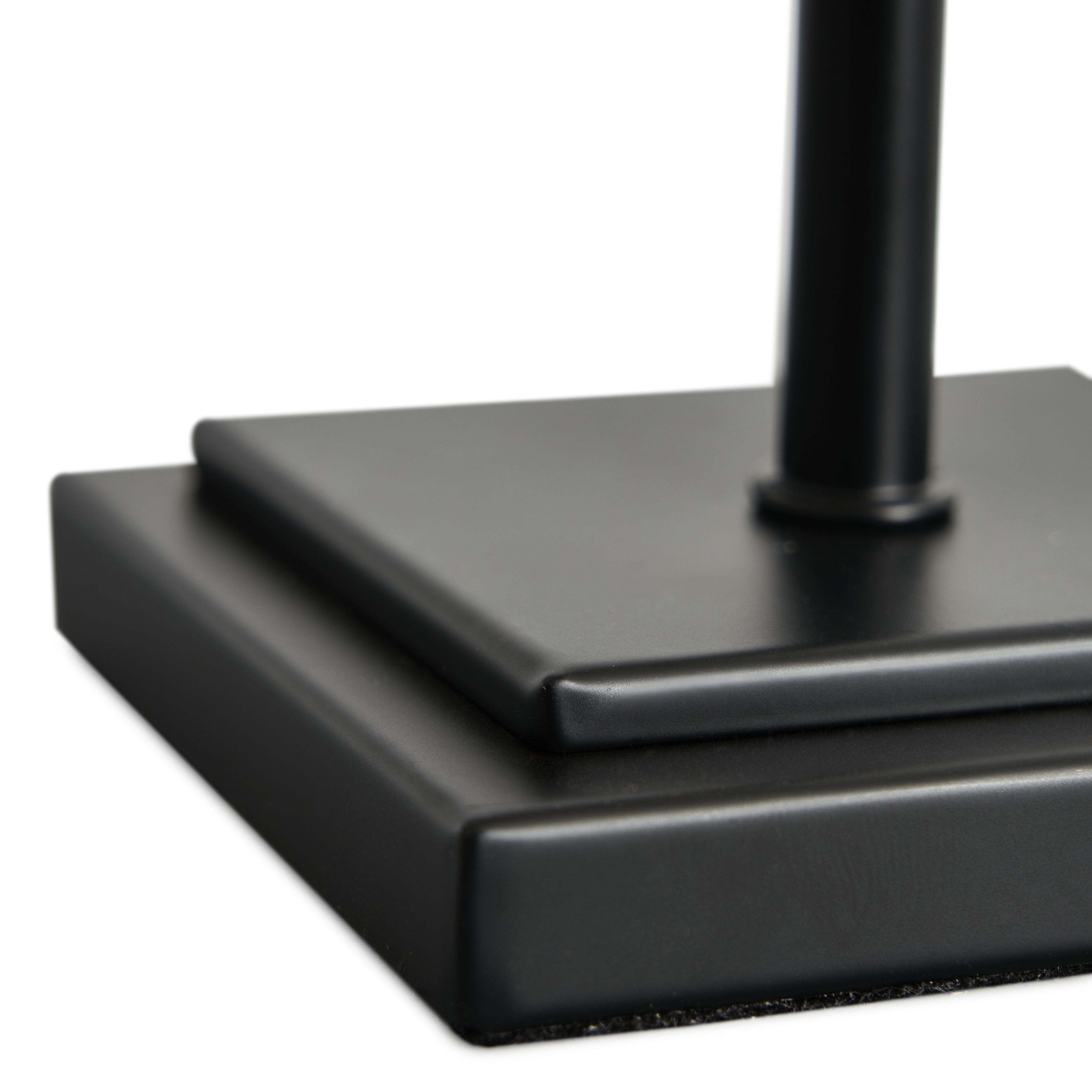Inlight Almir Matt Black Table lamp