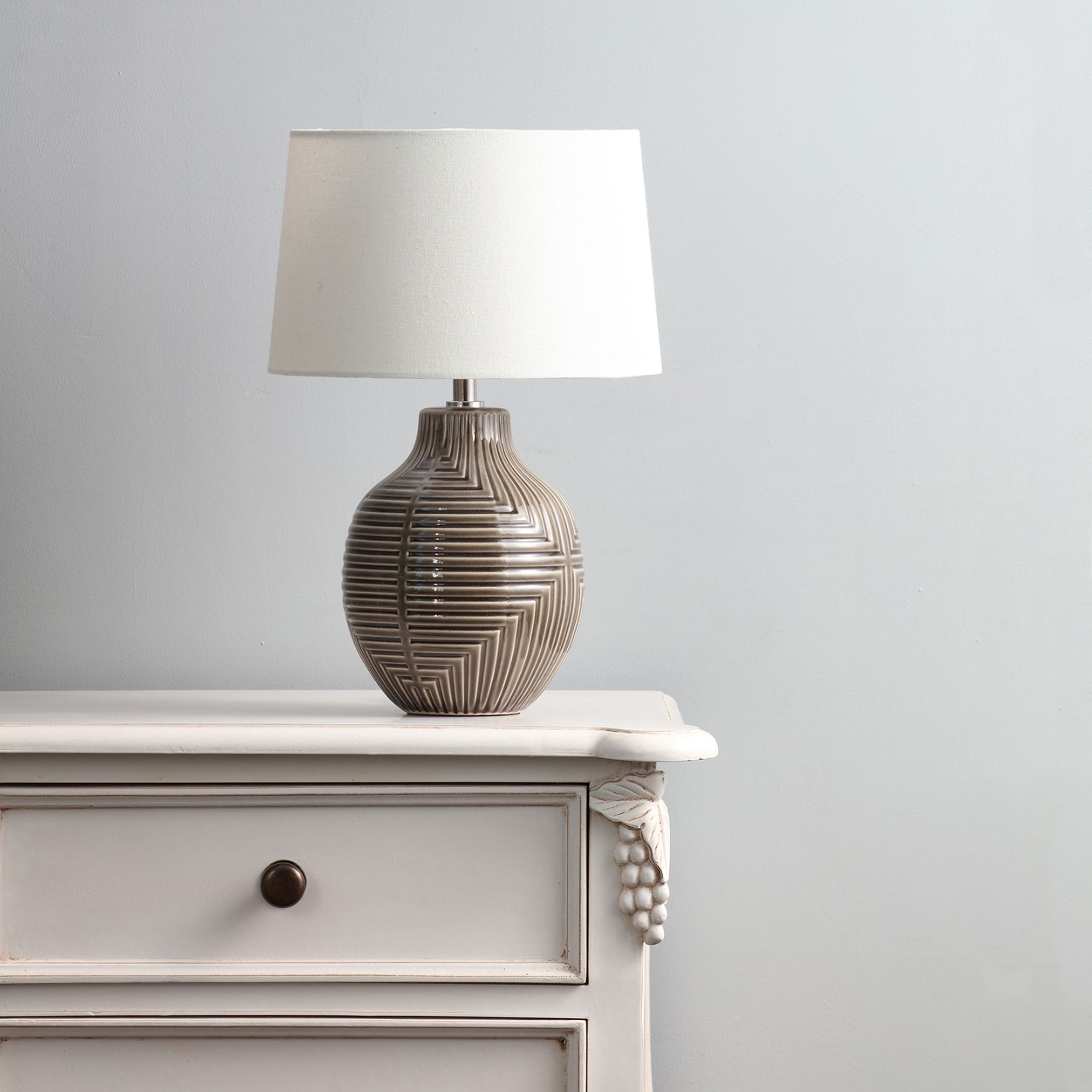 Inlight Ananke Embossed ceramic Celadon Table light