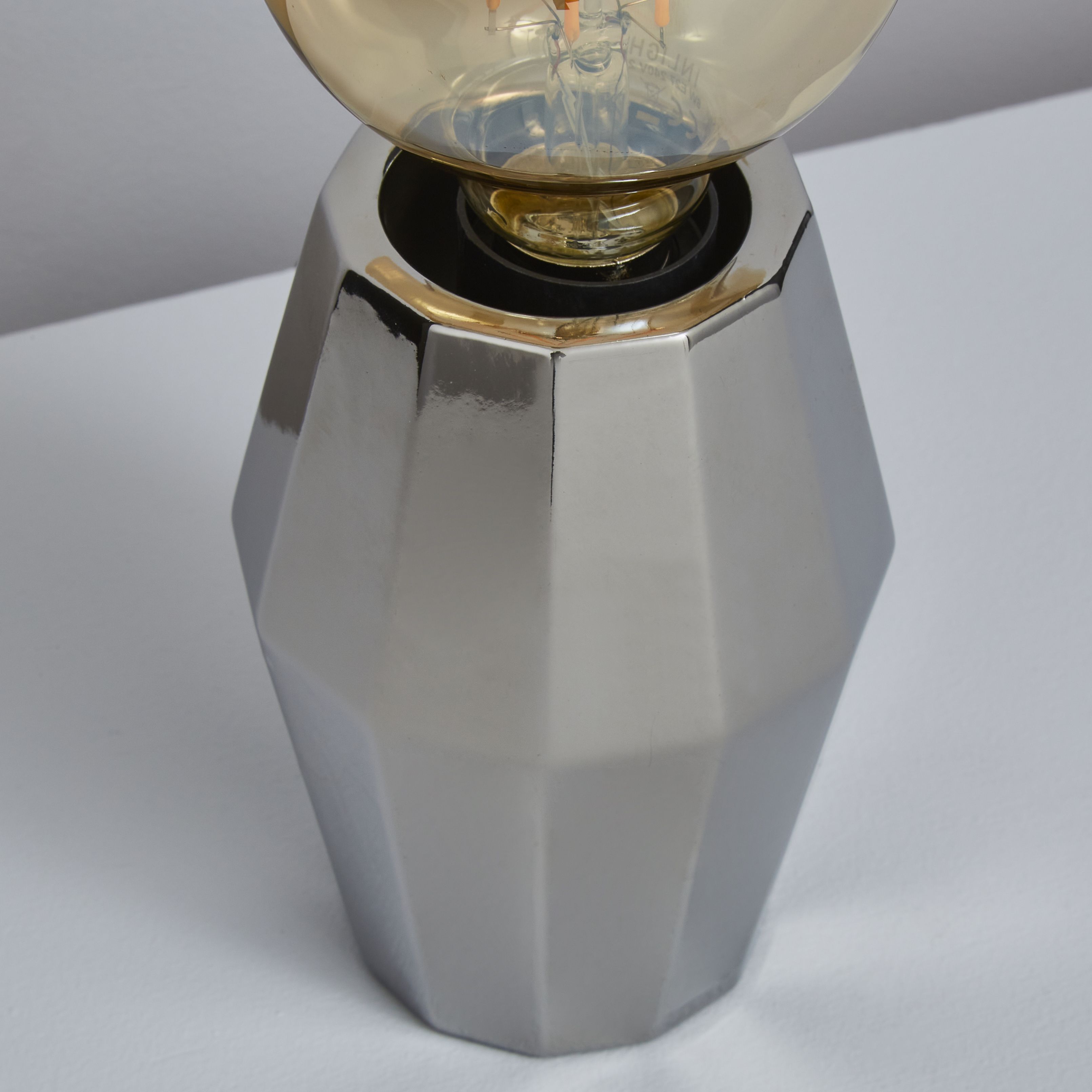 Inlight Bennu Geometric Polished silver effect Table lamp