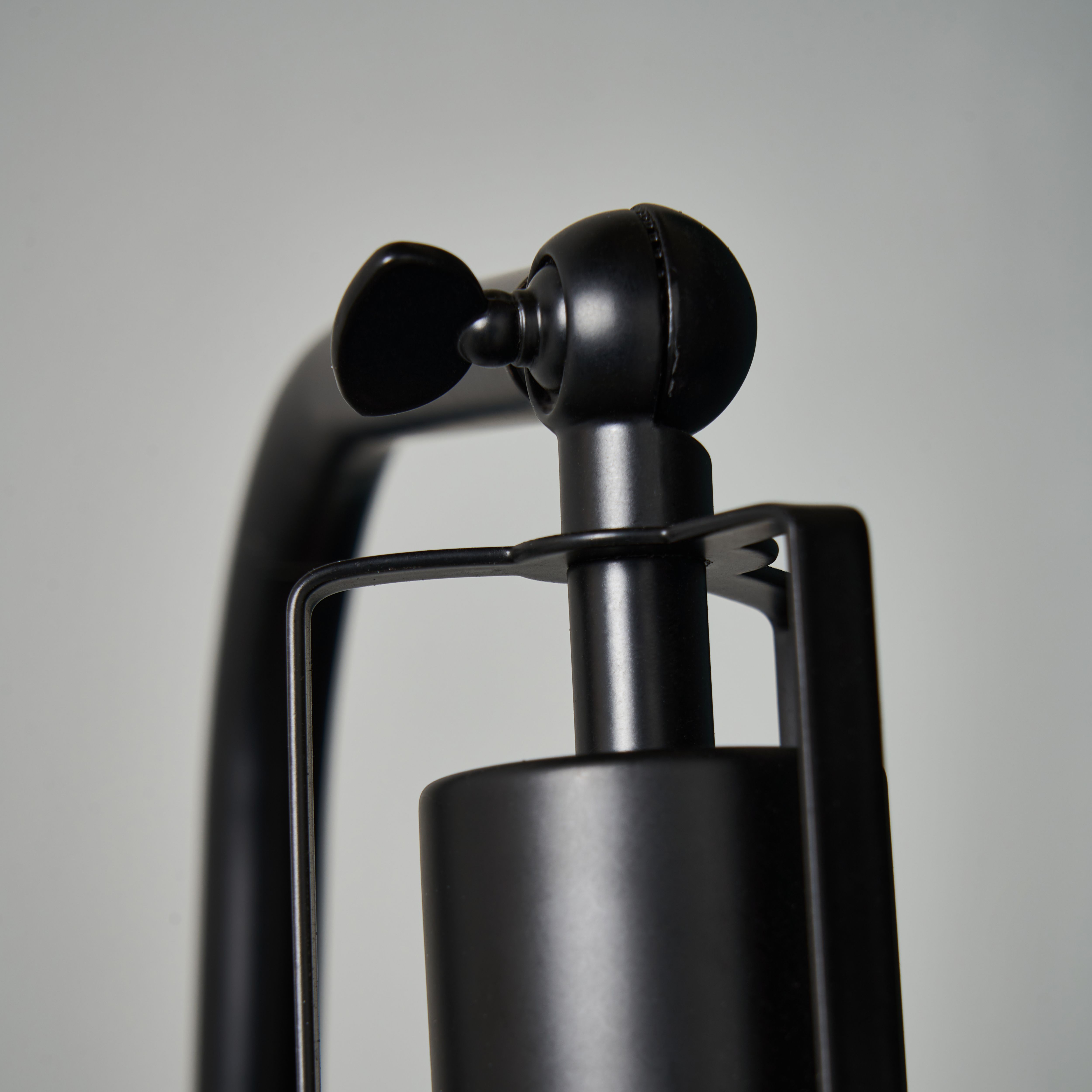 Inlight Dafyd Matt Black LED Floor lamp