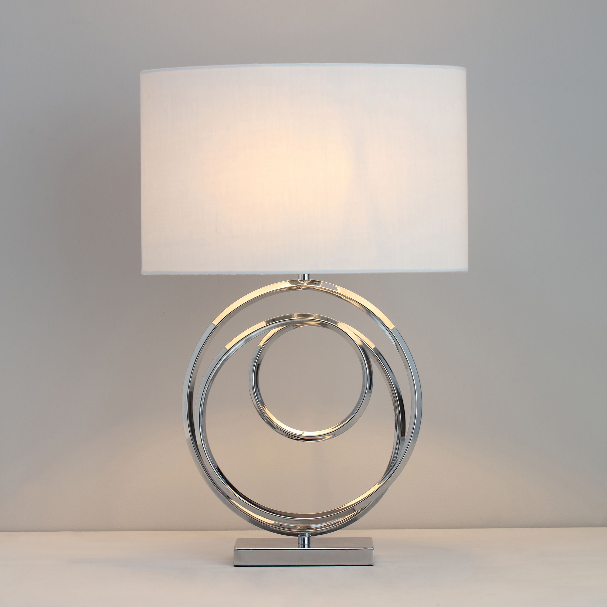 Modern Table lamps Modern Bedside lamps B Q