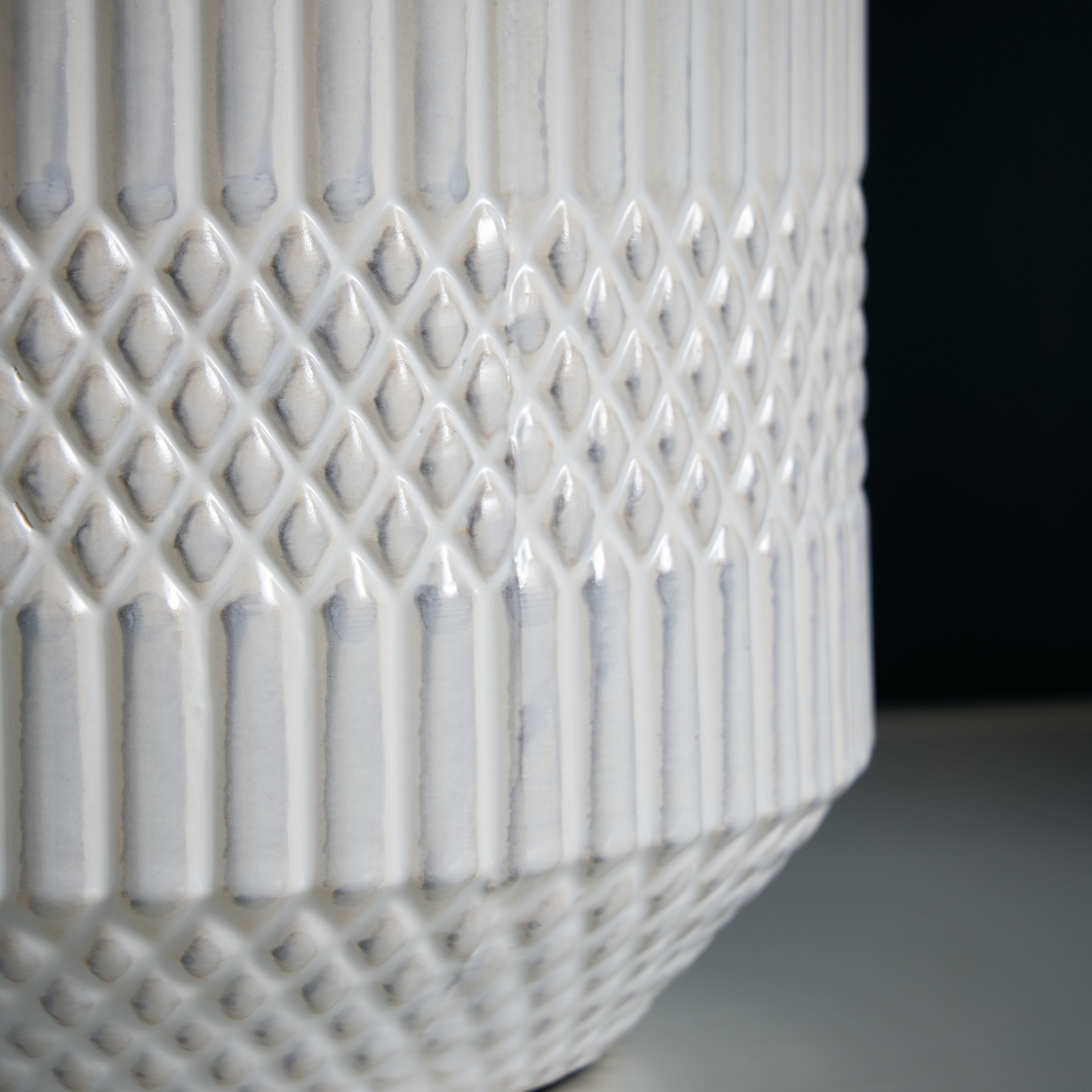 Inlight Eupheme Ceramic Cylinder Gloss White Table light