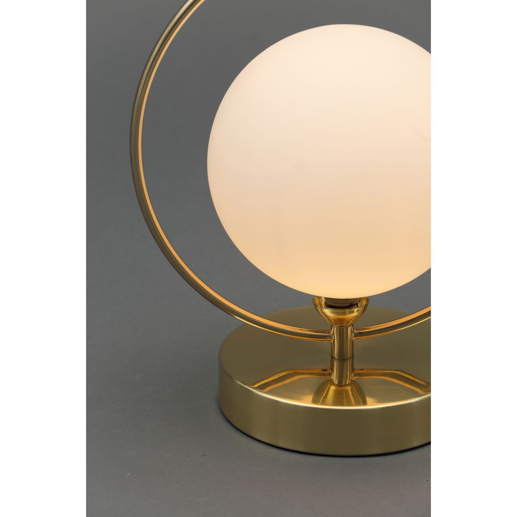 Inlight Holt Hoop Satin Brass & opal Table lamp