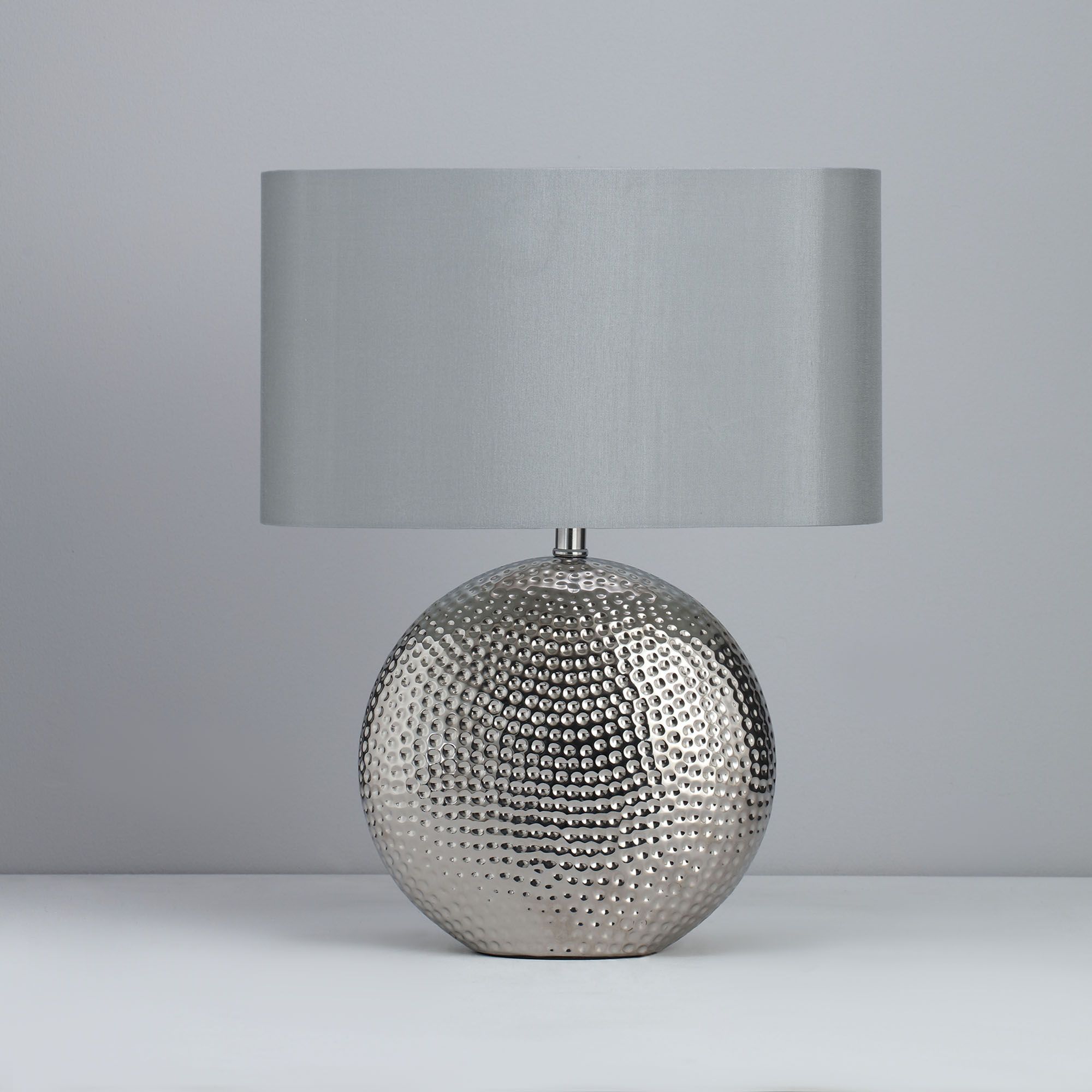 Inlight Kale Textured Round Polished silver effect Table light