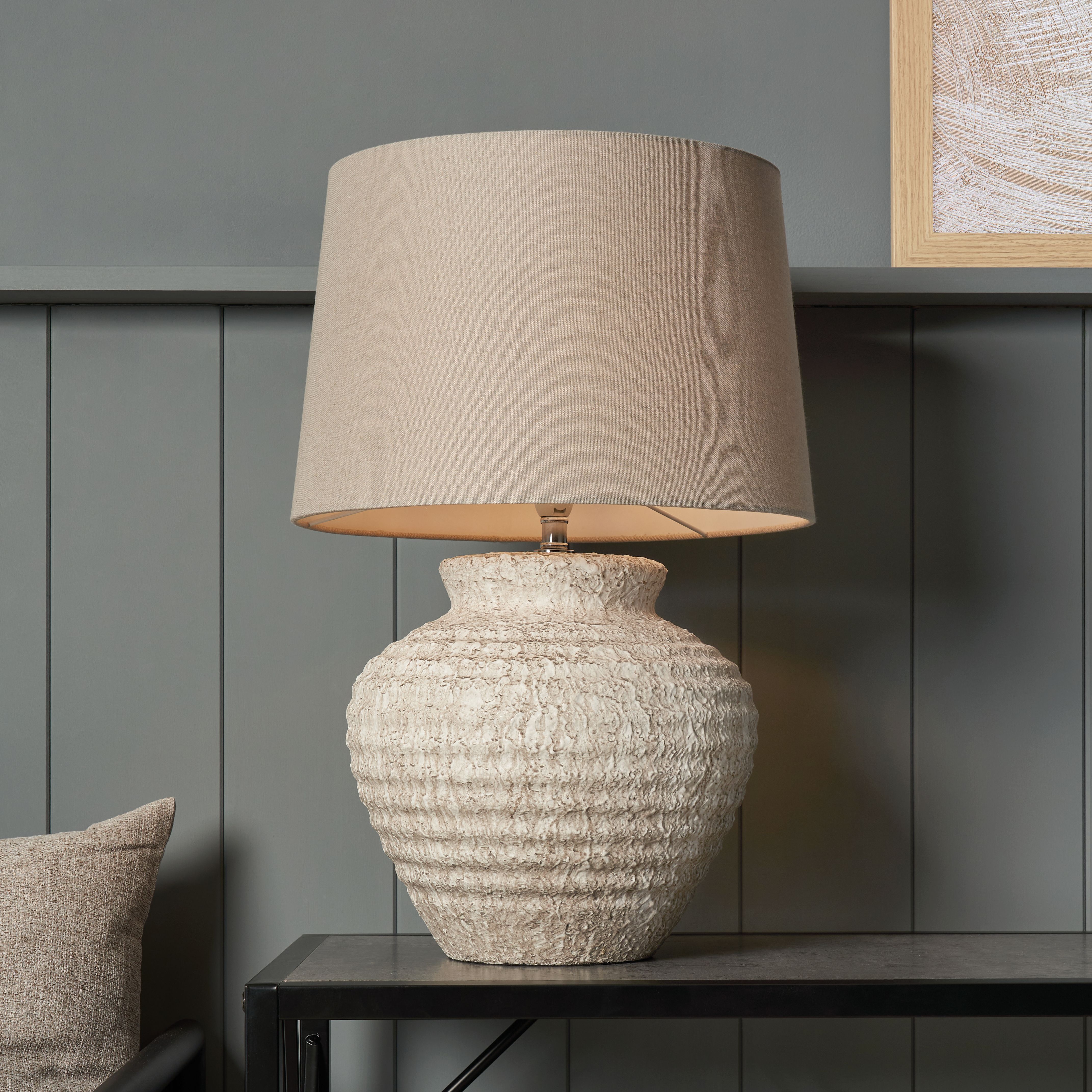 Inlight Riacho Round Matt Sand effect Table lamp