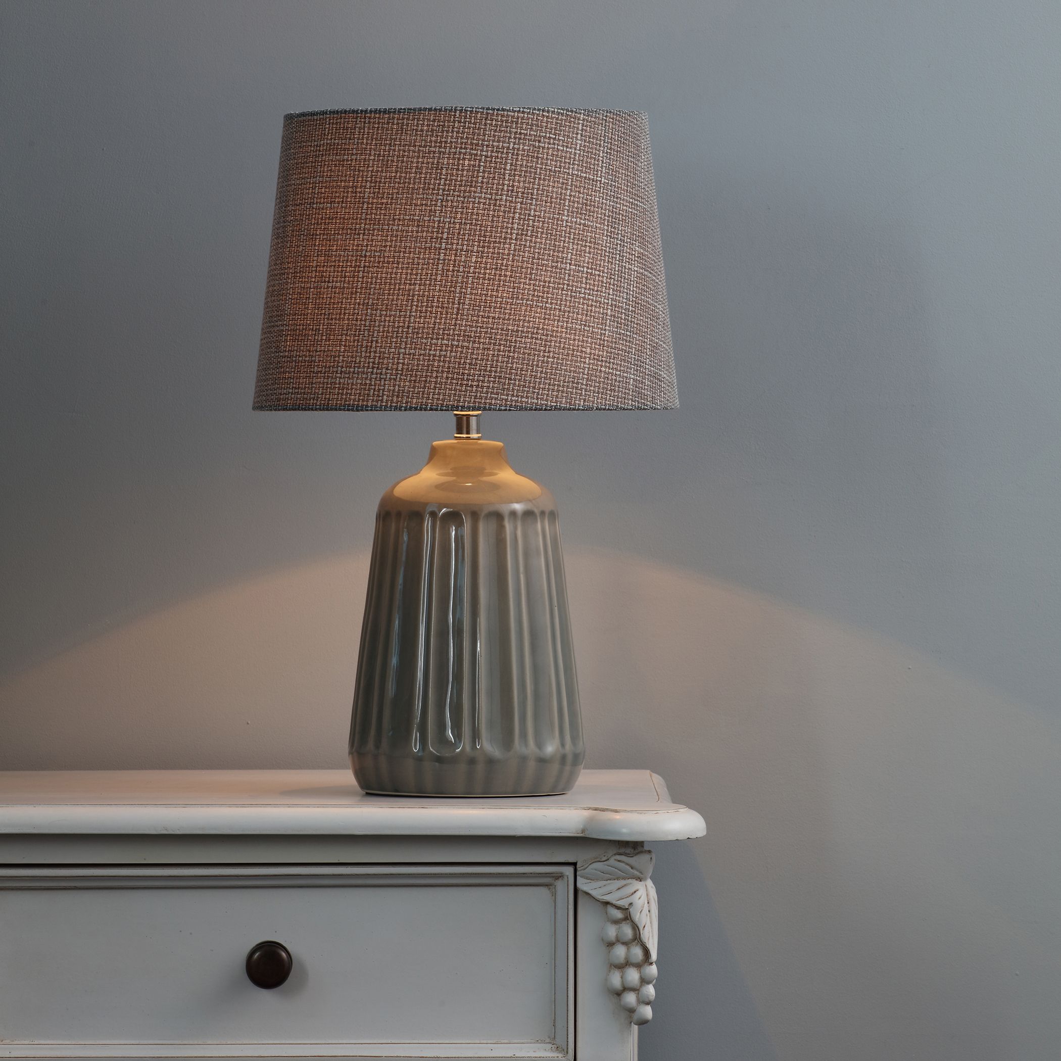 Inlight Stephano Embossed ceramic Grey Table light