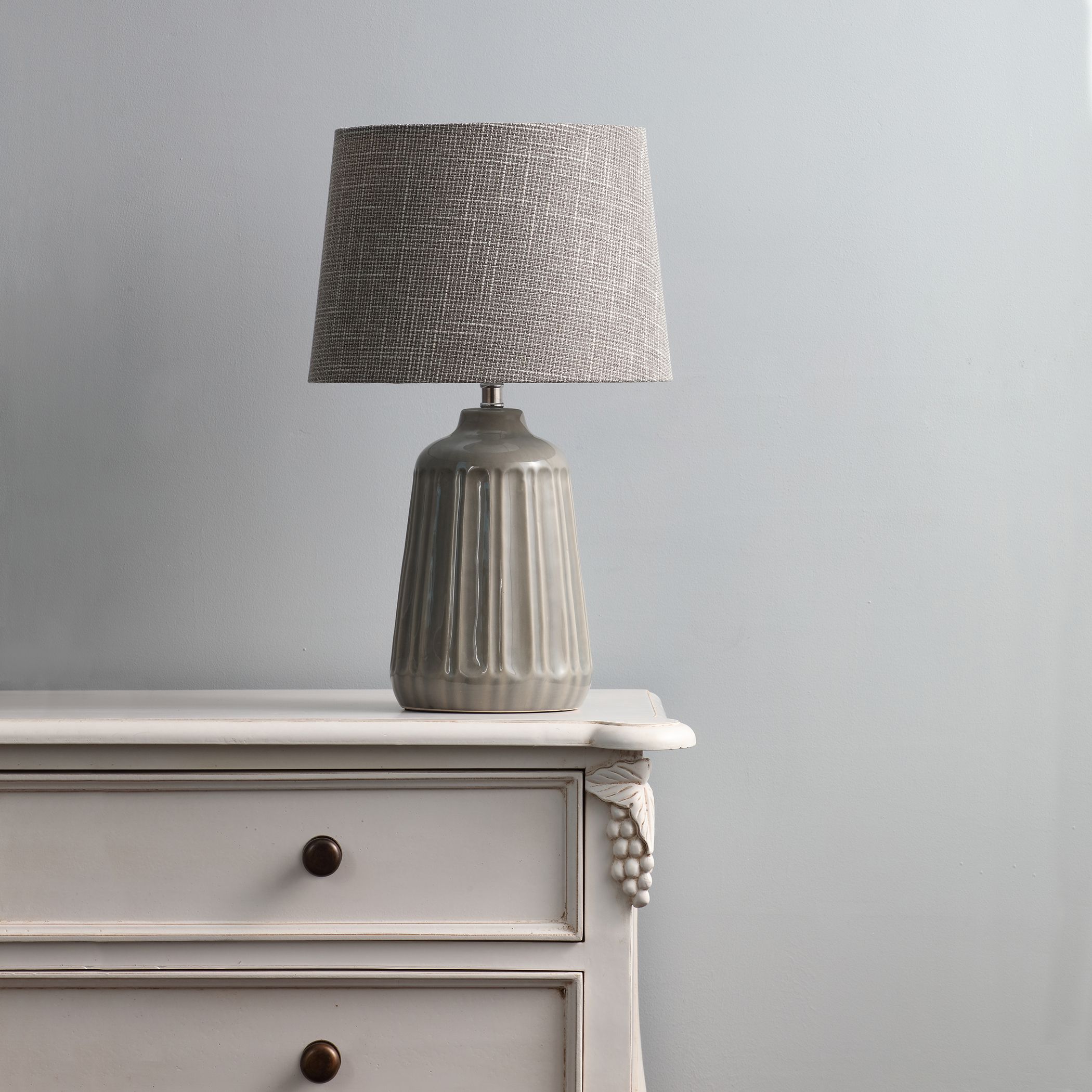 Inlight Stephano Embossed ceramic Grey Table light