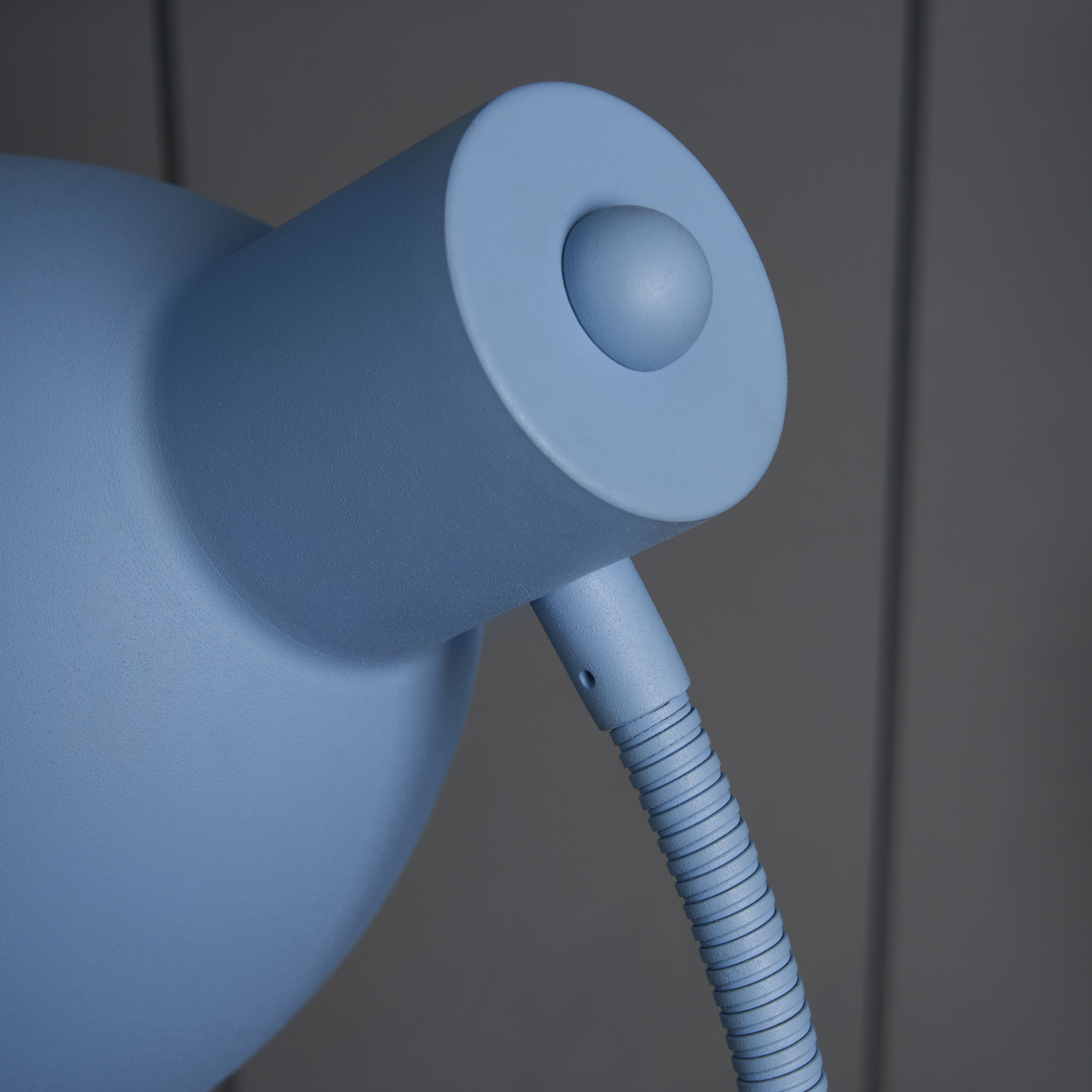 Inlight Tripp Matt Powder Blue Desk lamp