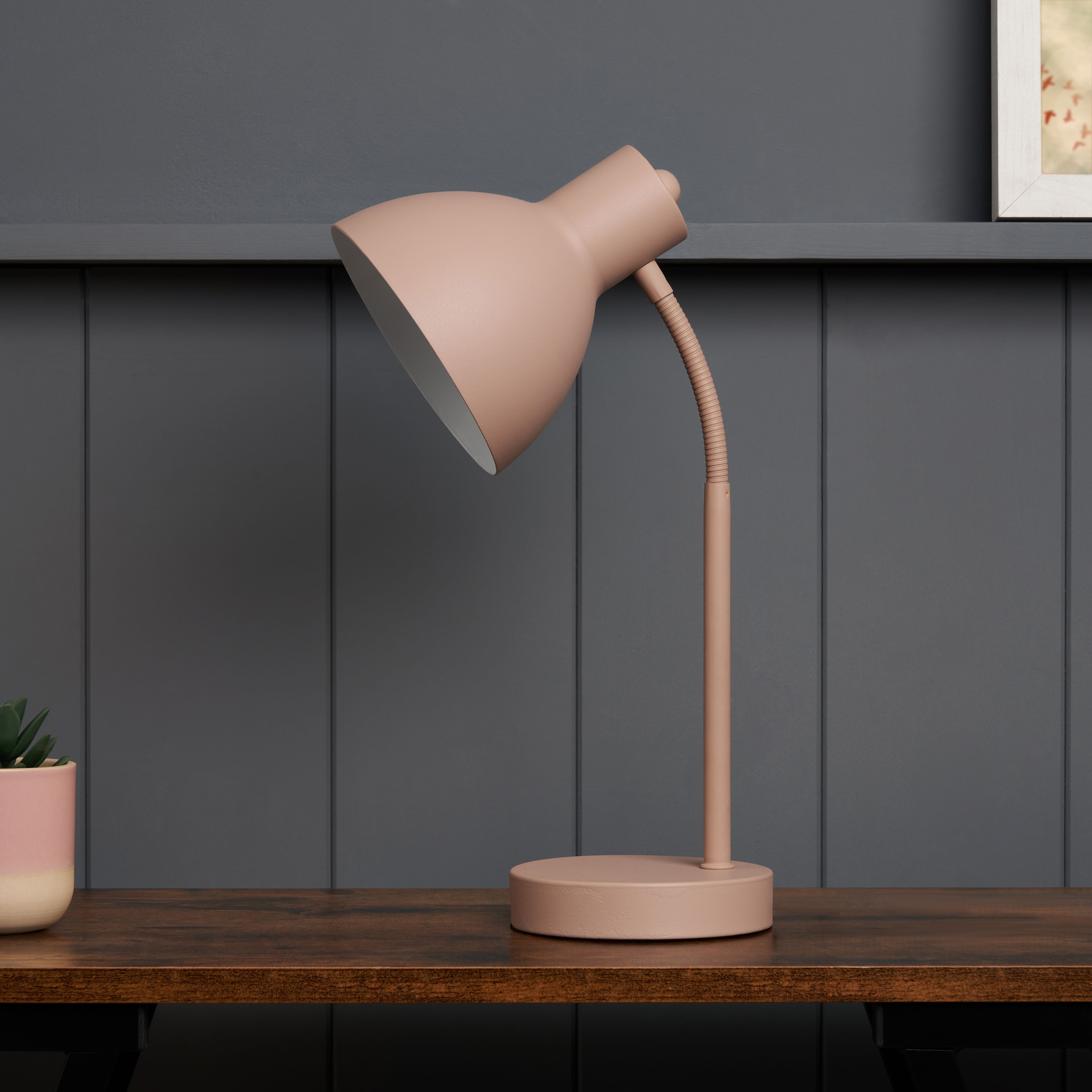 Inlight Tripp Matt Rose Dust Desk lamp
