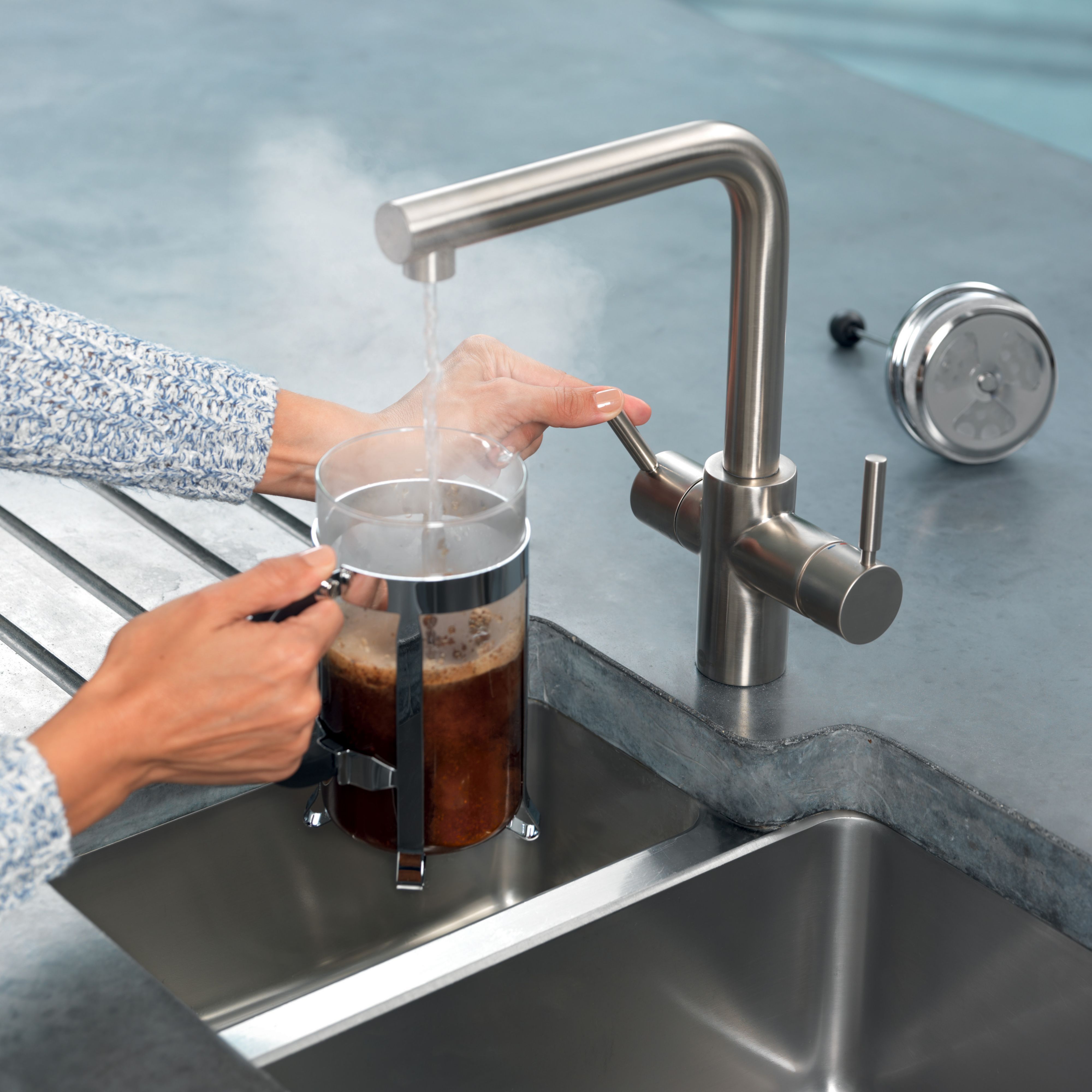 InSinkErator 3N1 Stainless steel effect Filtered steaming, hot & cold water tap
