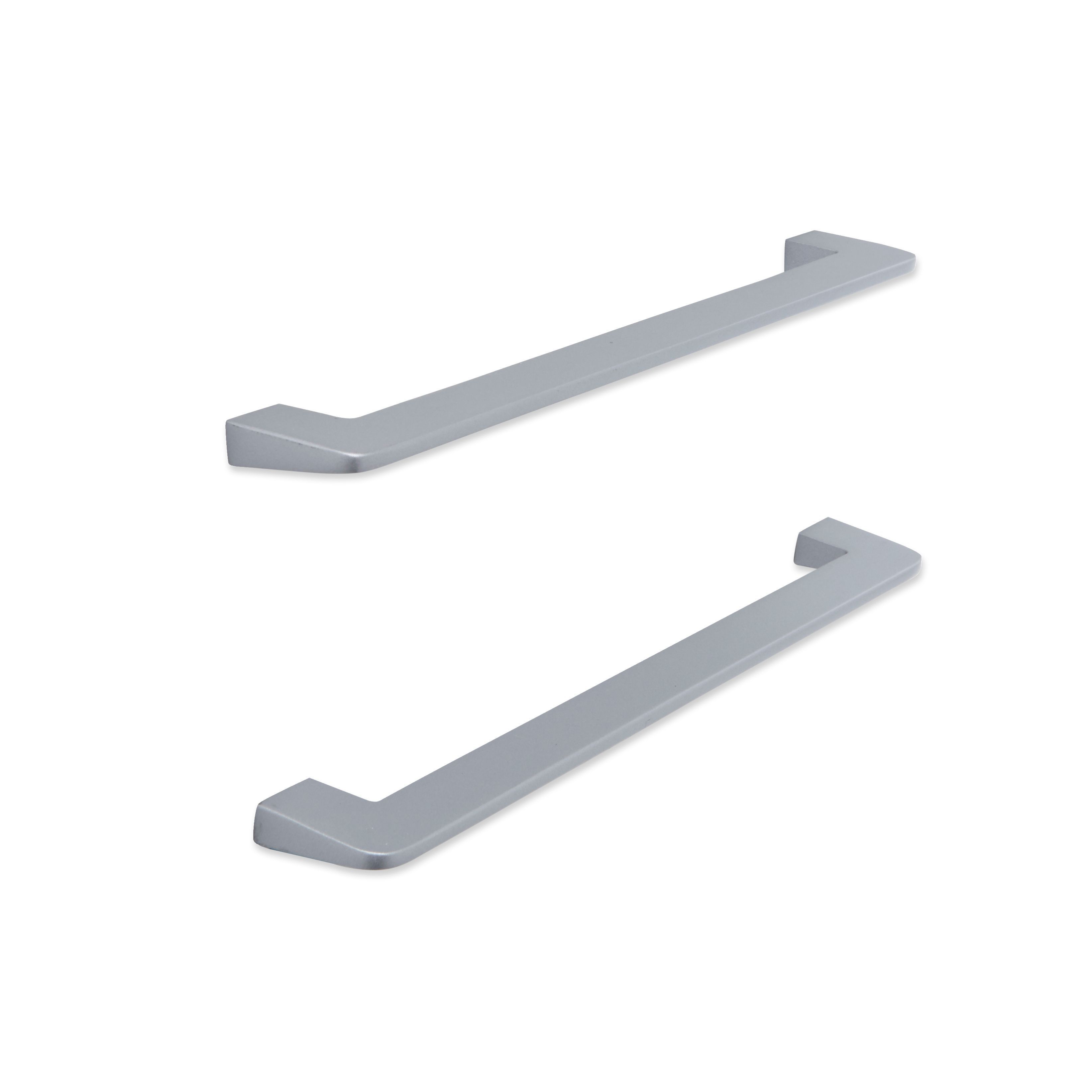 IT Kitchens Brushed Nickel effect D-shaped Cabinet handle, Pack of 2 ...